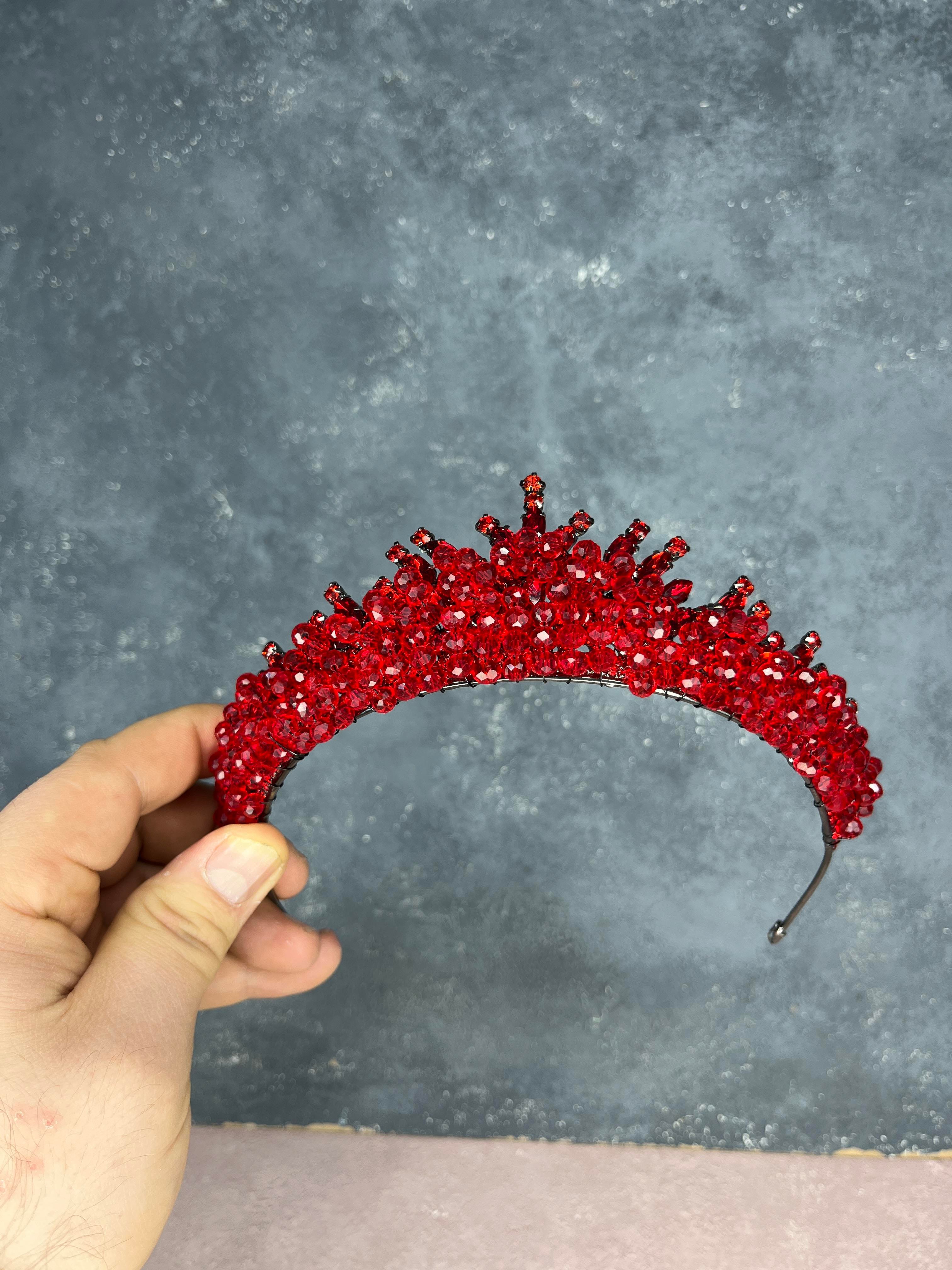 Kırmızı Edis Boncuk İşlemeli Gelin Kına Tacı