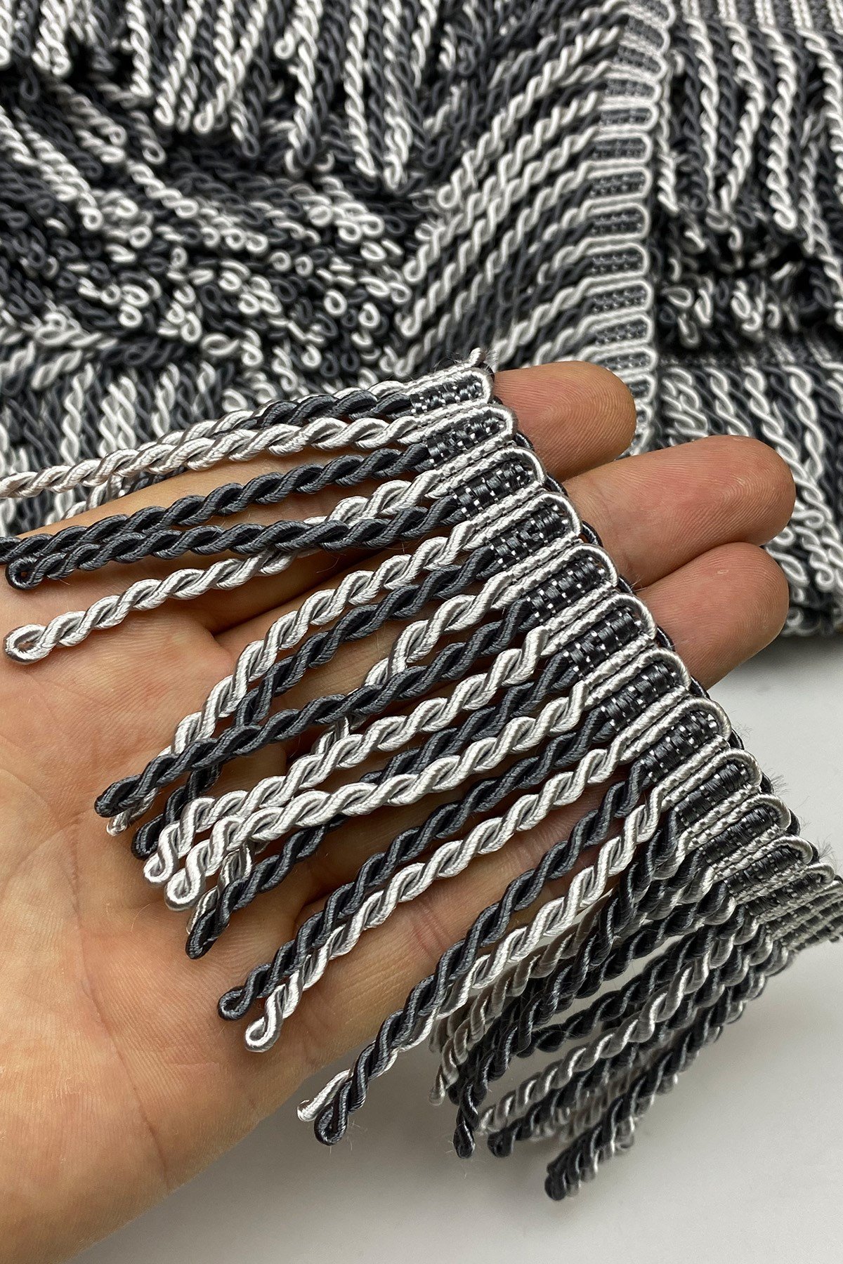 Koyu Açık Gri Bulyon Saçak Püskül