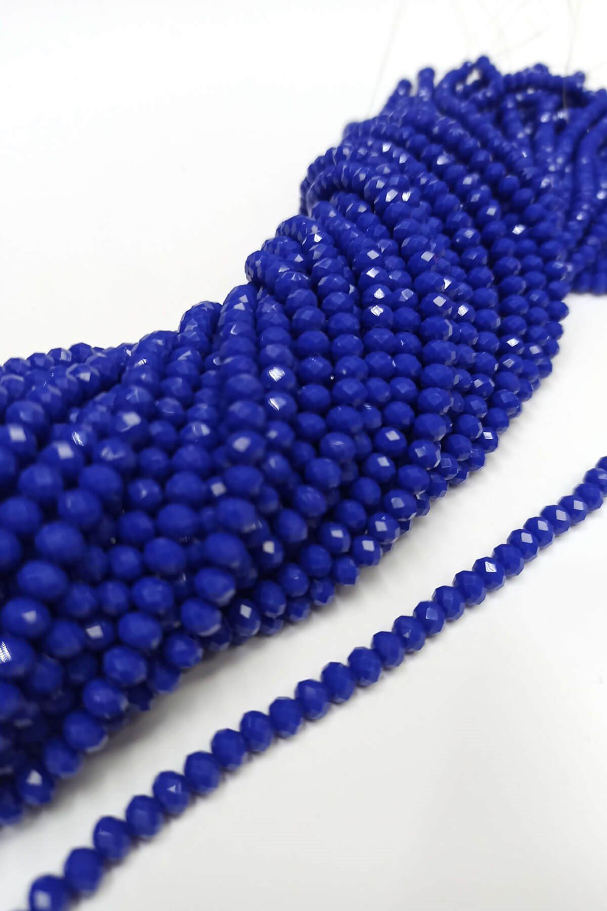 Koyu Mavi Kristal Boncuk 6 mm