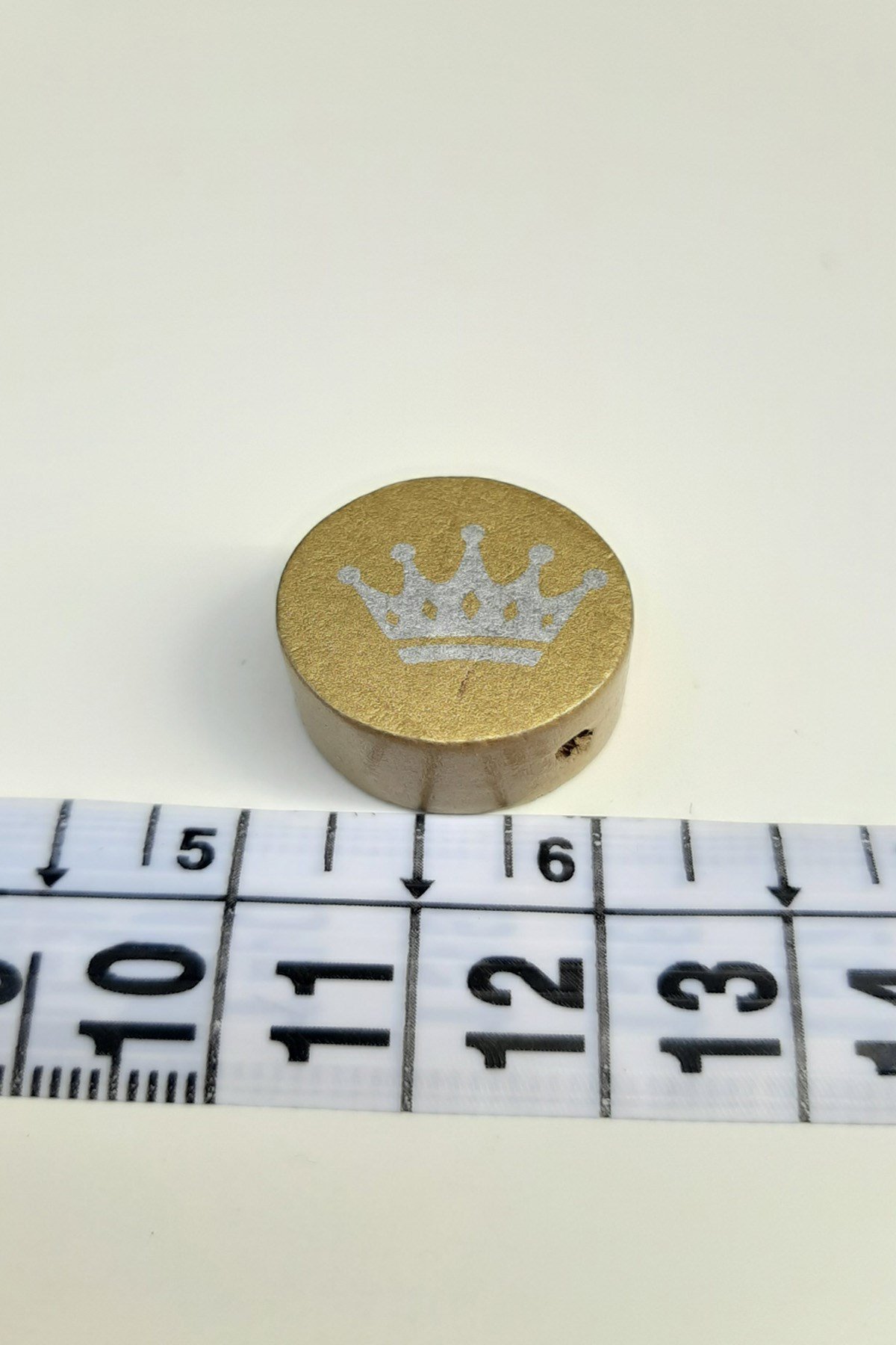 Kral Tacı Desenli Gold Renk Ahşap Boncuk