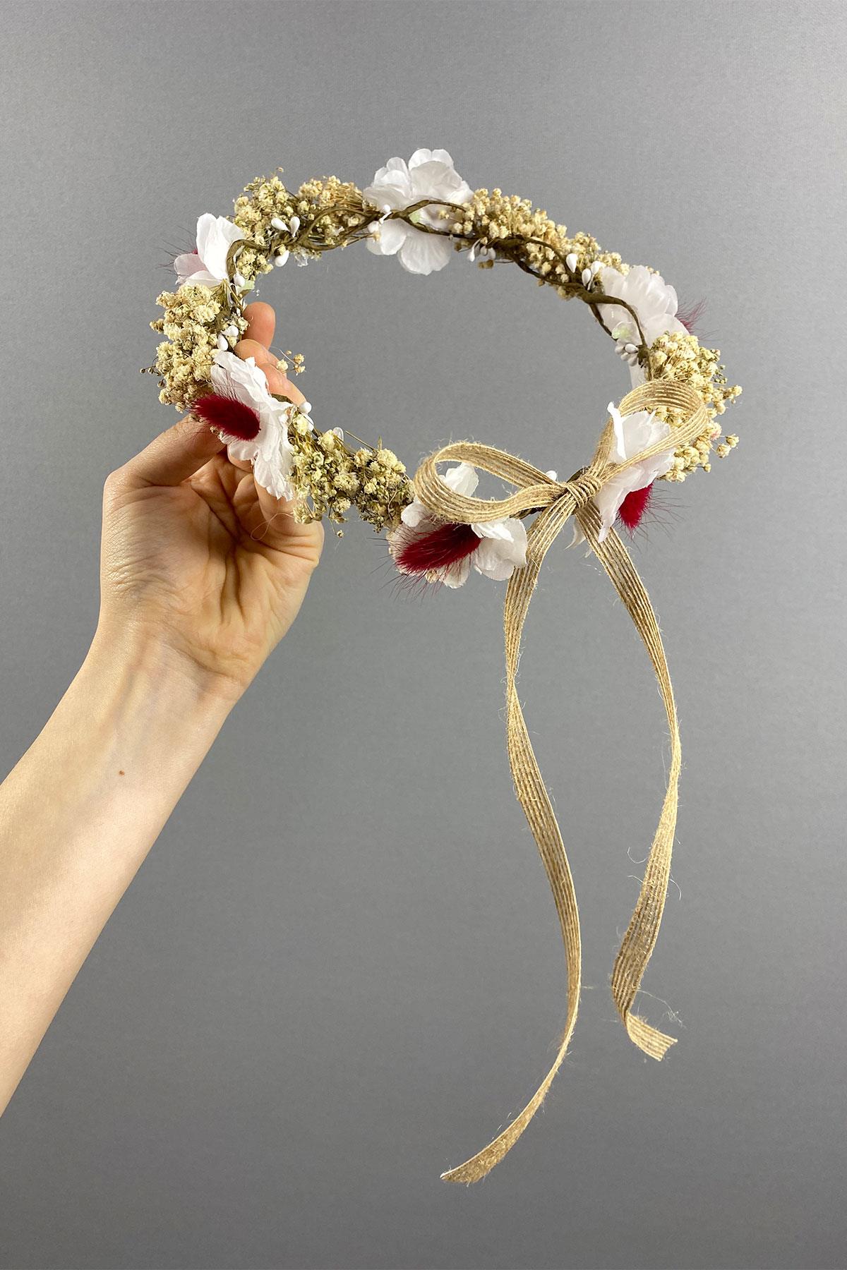 Krem Bahar Dalı Ve Cipsolu Dış Çekim Gelin Tacı