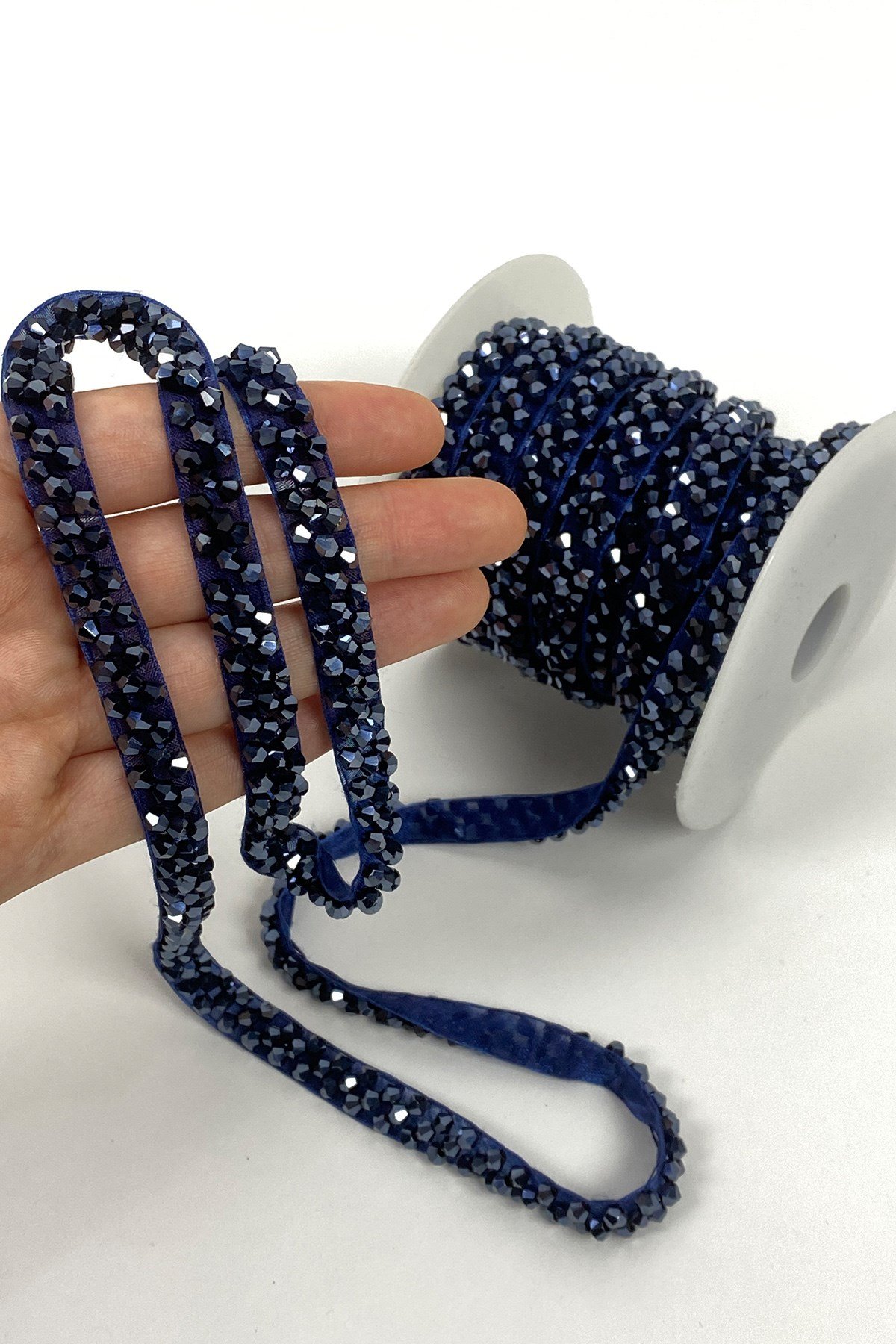 Kristal Boncuk İşlemeli Şerit