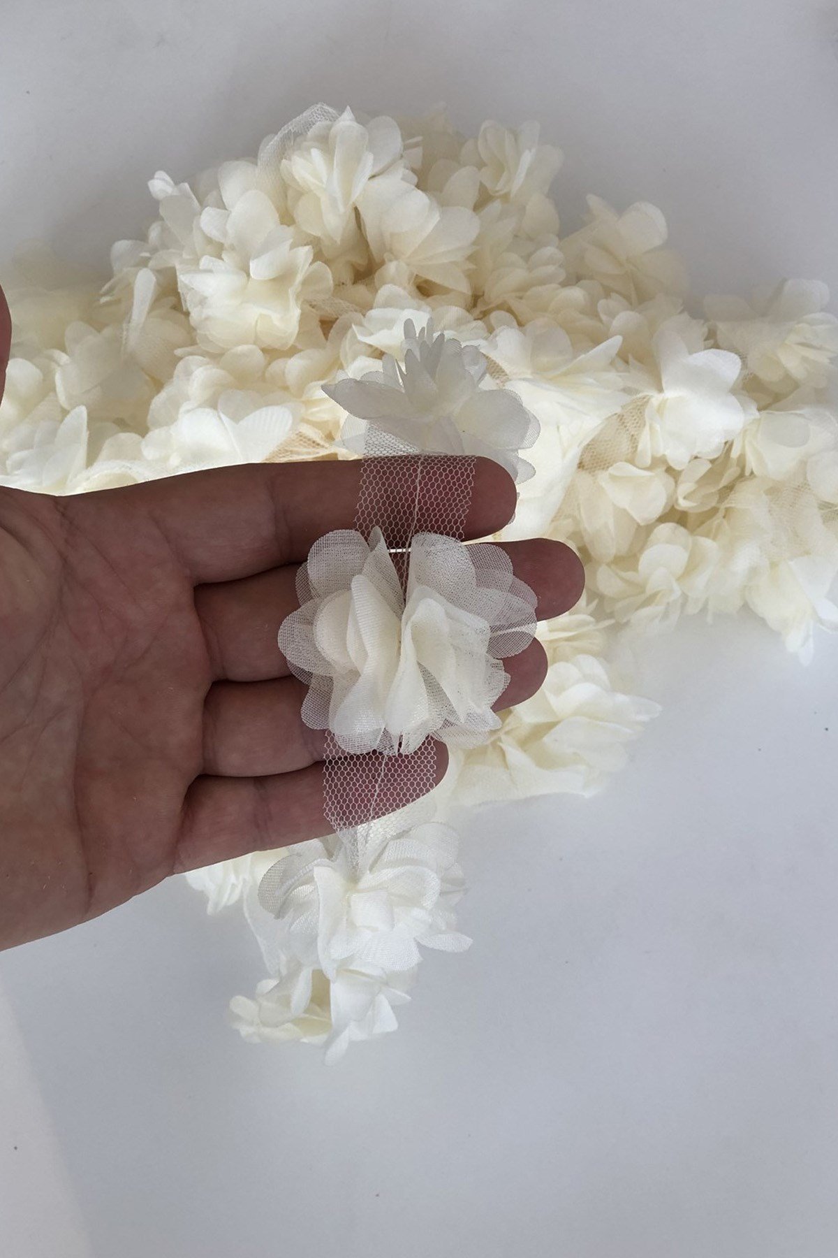 Lazer Kesim Çiçek Şerit