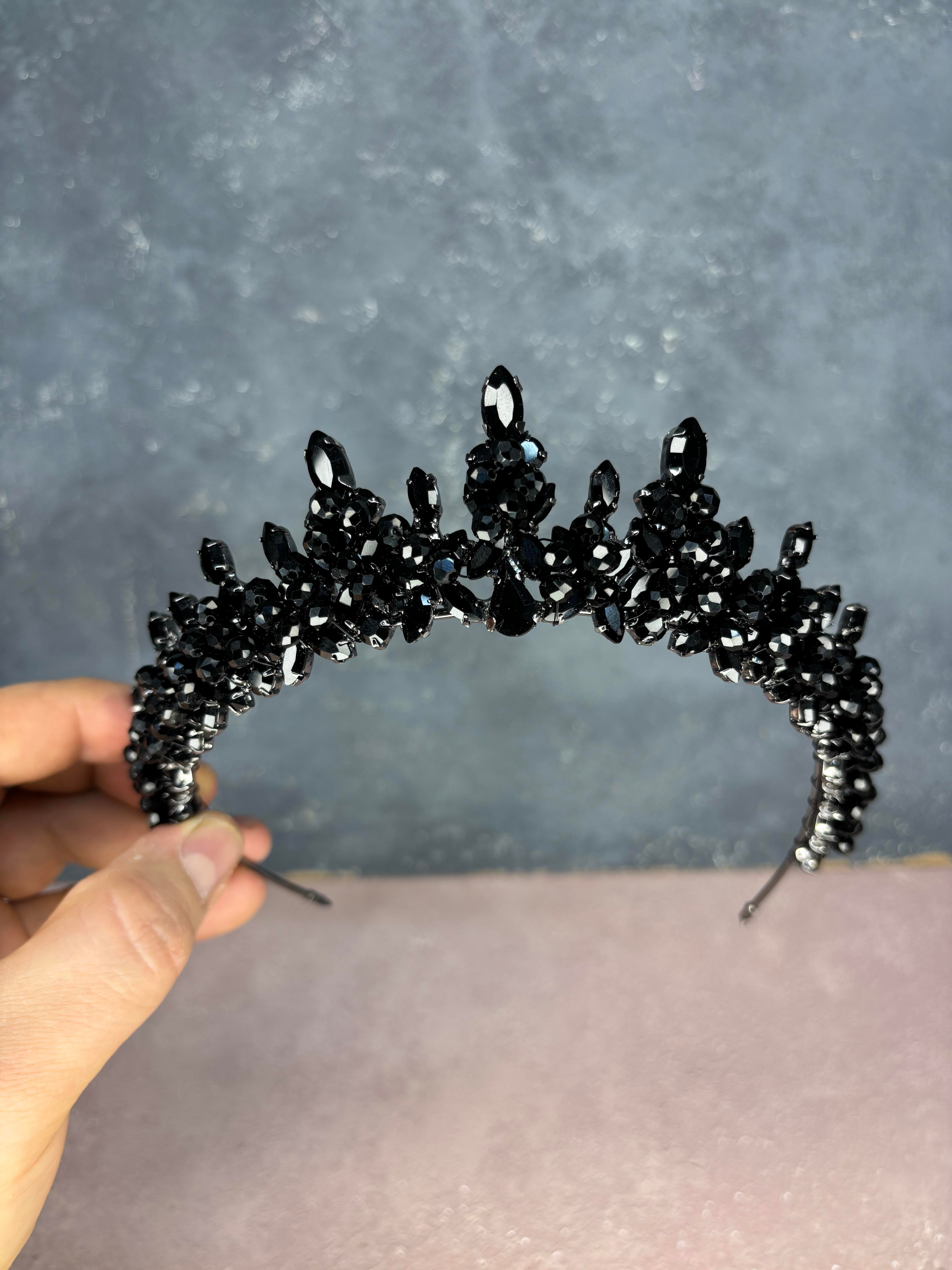 Likya Boncuk İşlemeli Gelin Kına Tacı