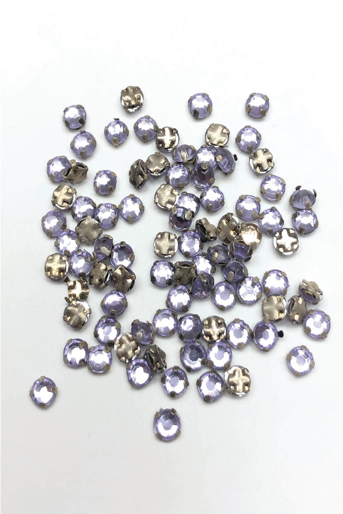 Lila Küçük Kasalı Dikme Taş 25 adet