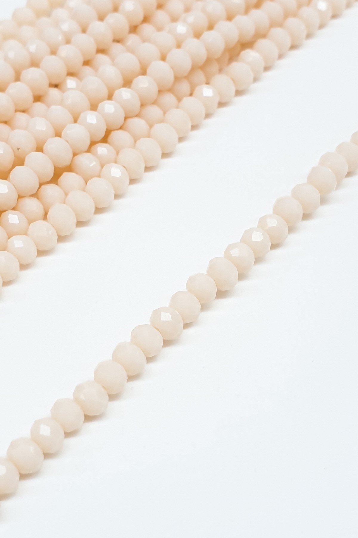 Mat Krem Kristal Boncuk 4 Mm