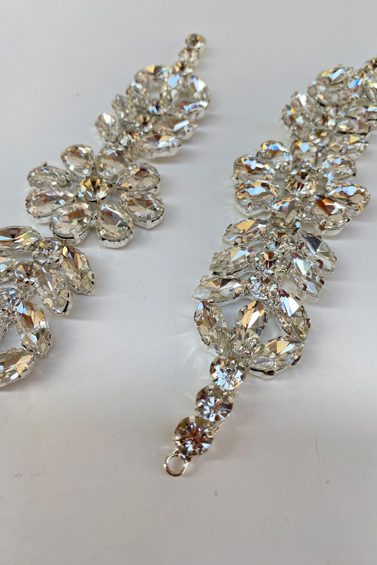 Metal Kasalı Motif Taşlı Cam Aplik 