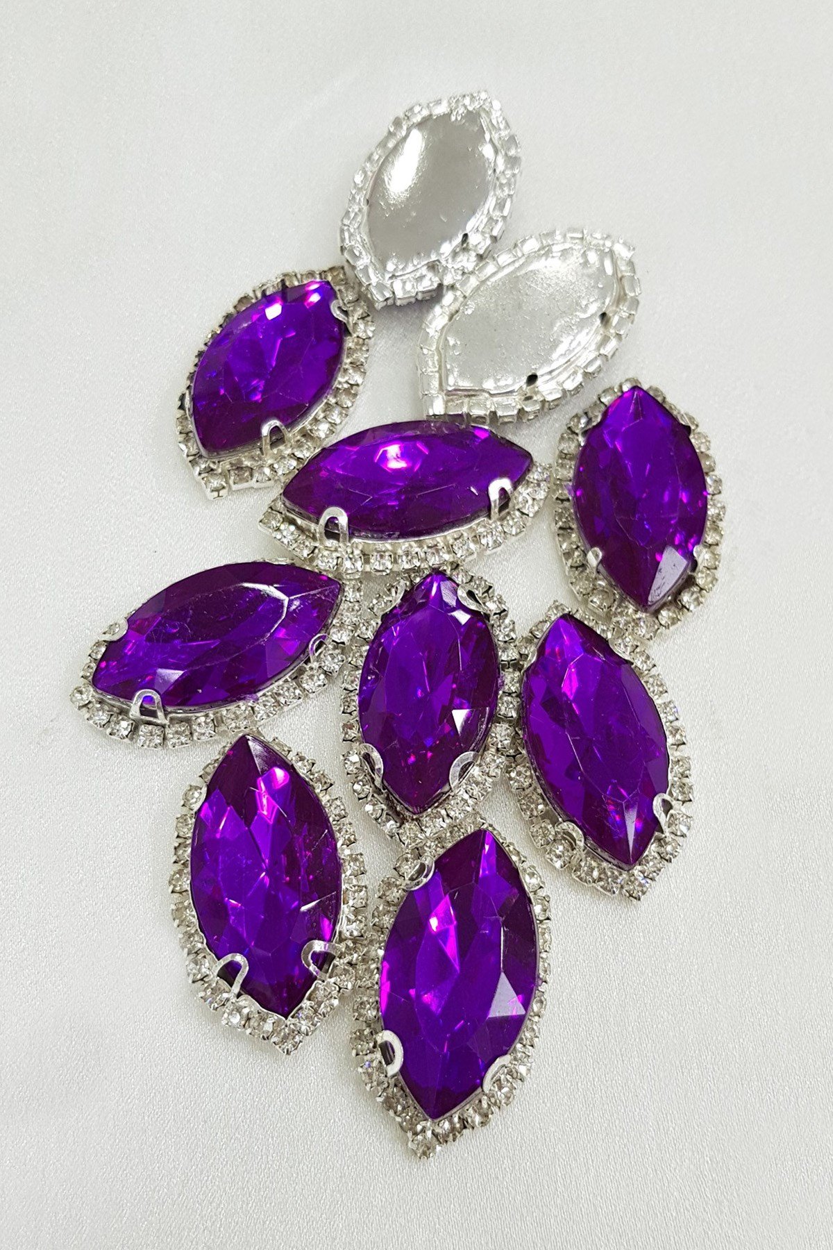 Mor Kasalı Mekik Dikme Taş (1,5-2 cm) 1 adet