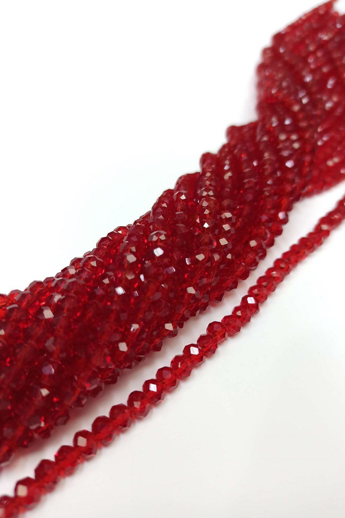 Orta Kırmızı Kristal Boncuk 6 mm