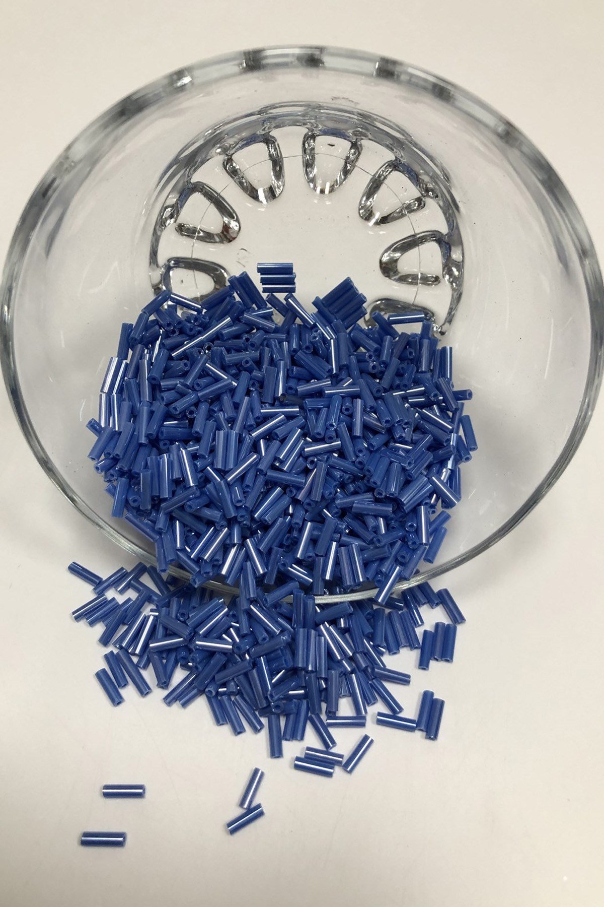 Orta Lacivert Boru Boncuk 5 mm