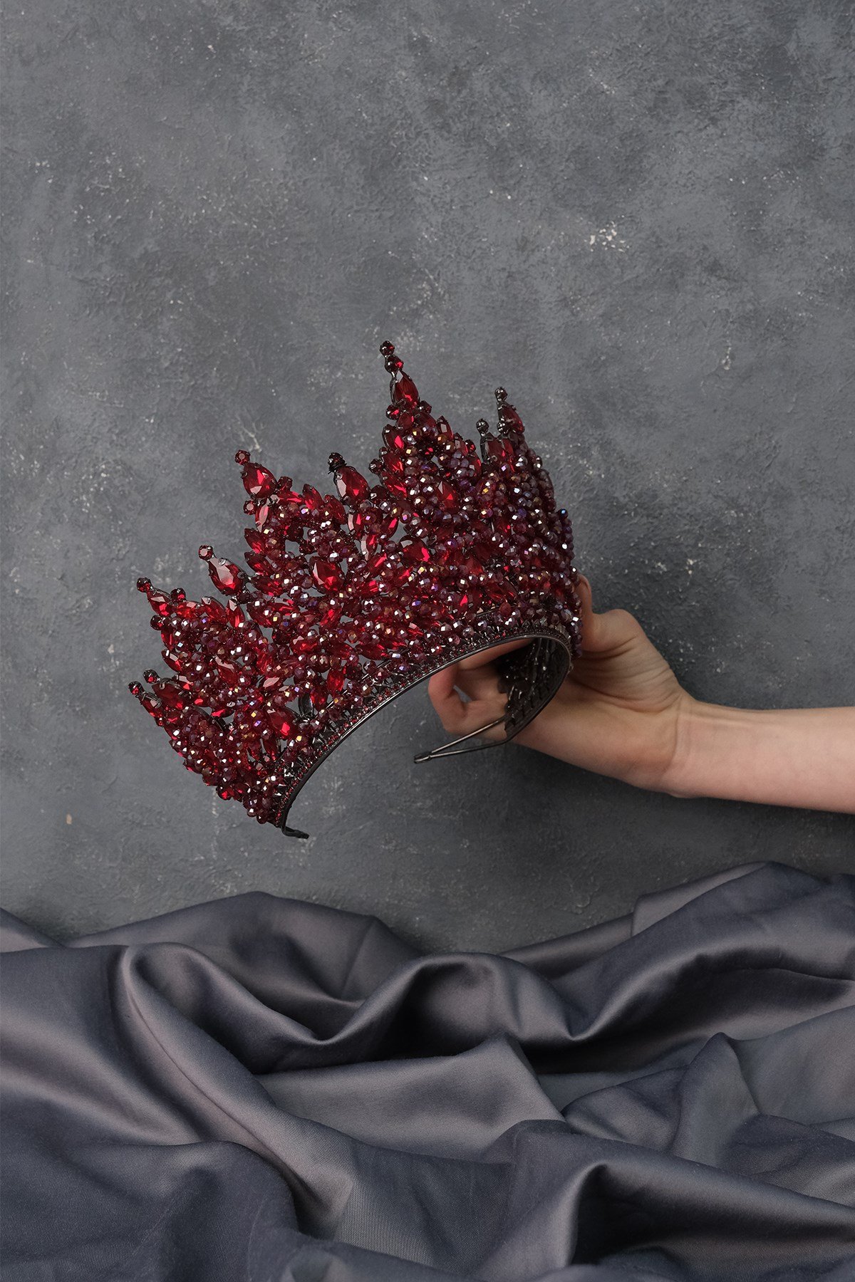 Paris Yüksek Yoğun Boncuk İşlemeli Gelin Kına Tacı