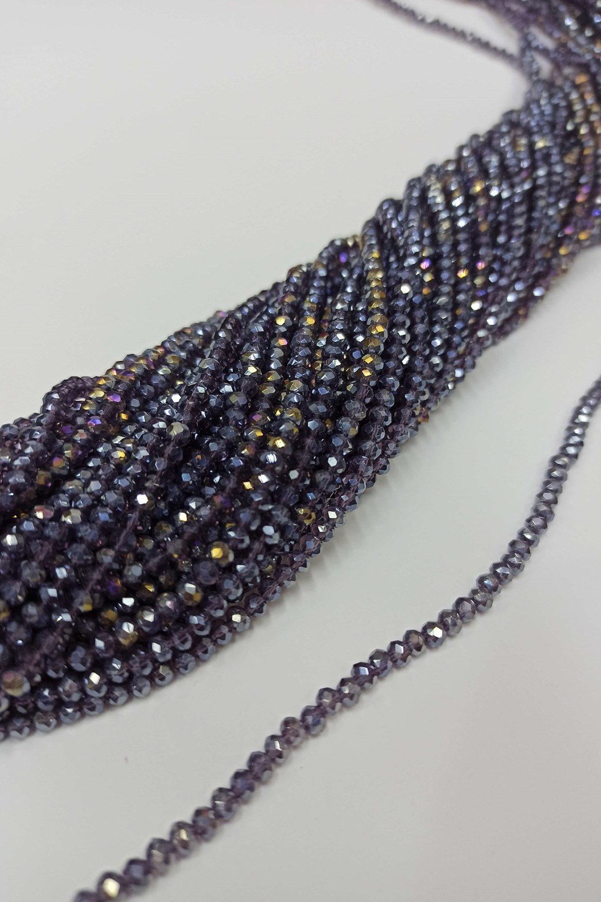 Parlak Gri Kristal Boncuk 4 mm