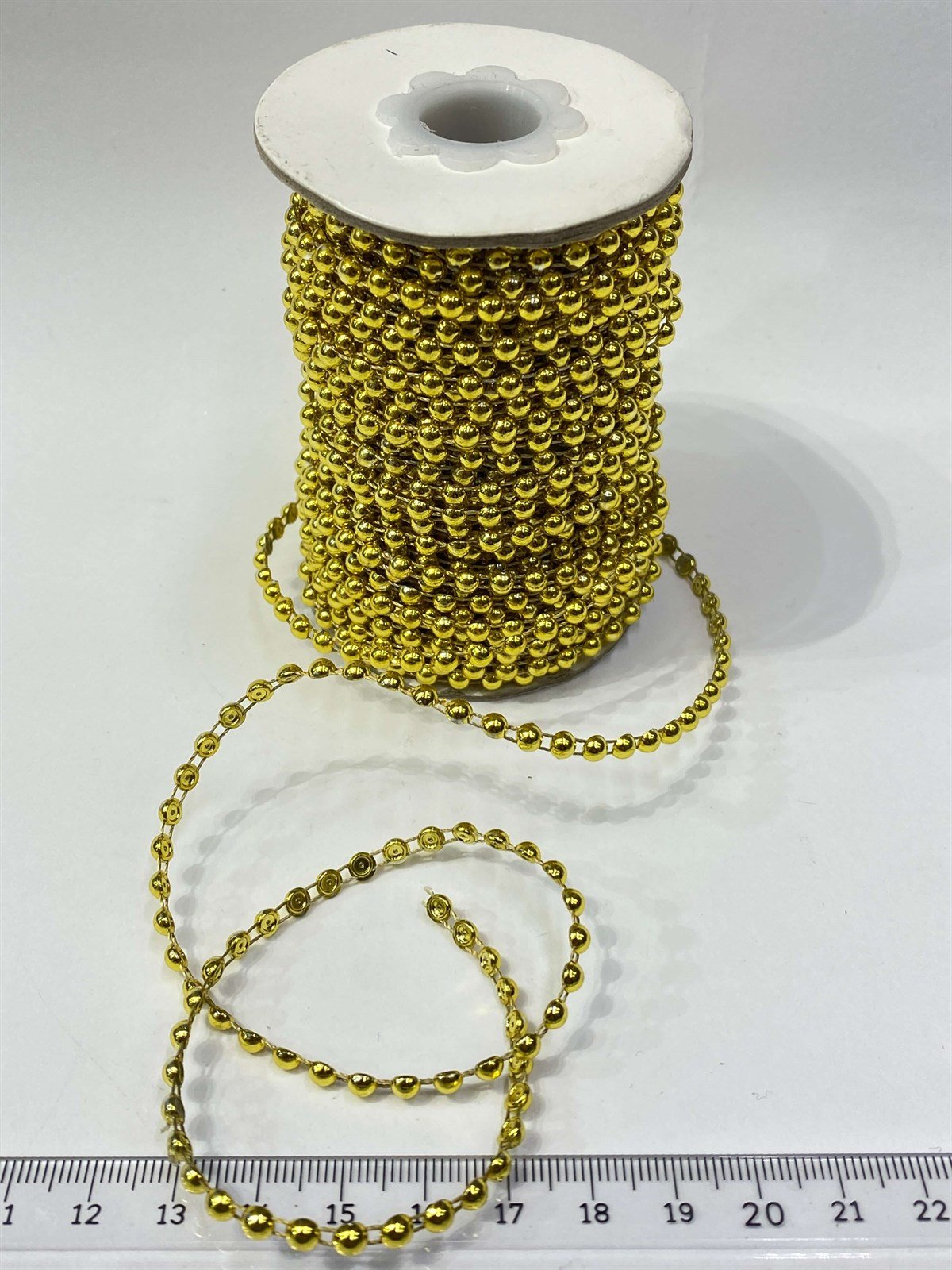 Plastik Şerit Yarım İnci 4 mm 10 mt