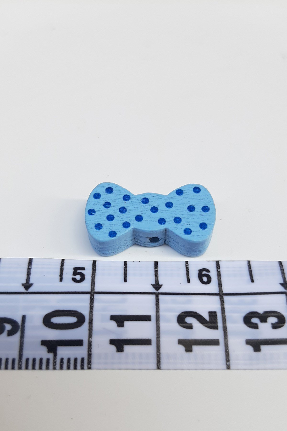 Puantiyeli Fiyonk Mavi Ahşap Boncuk