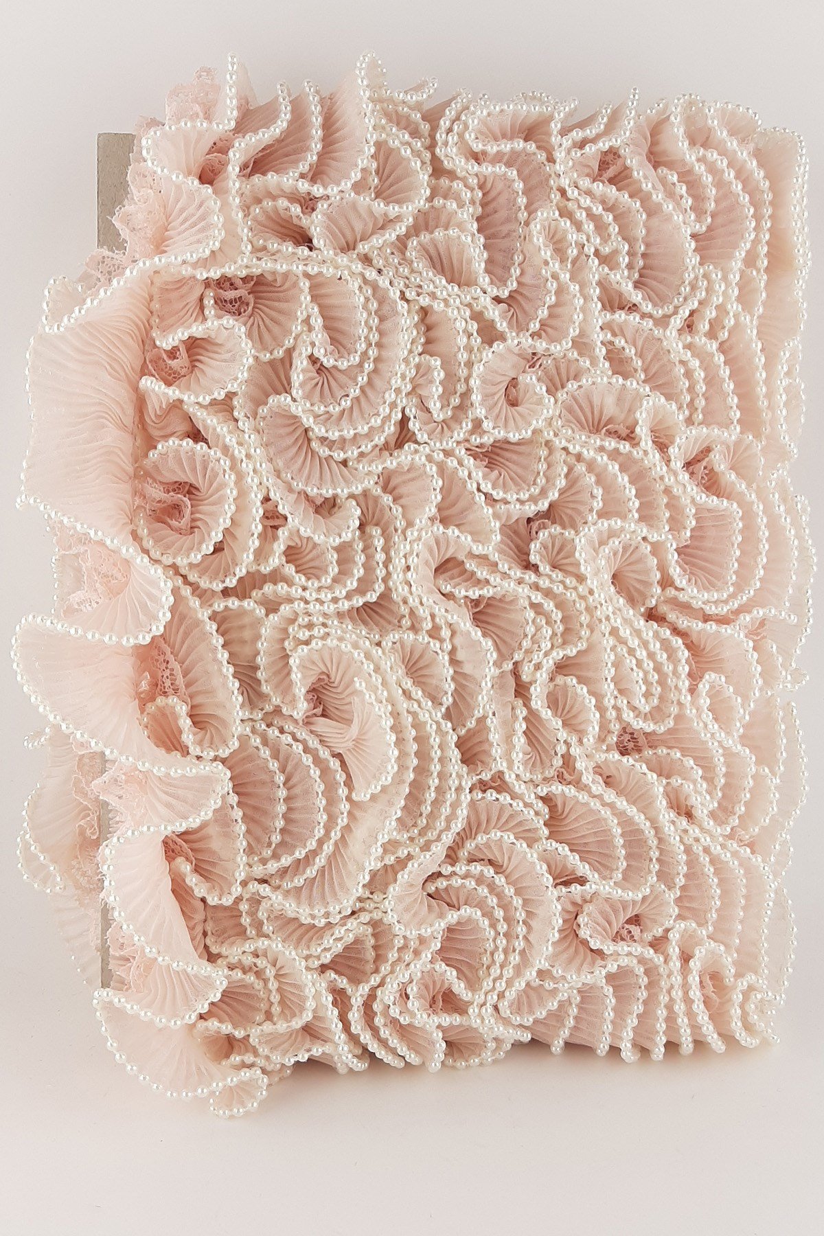 Pudra İncili Dantelli Plise