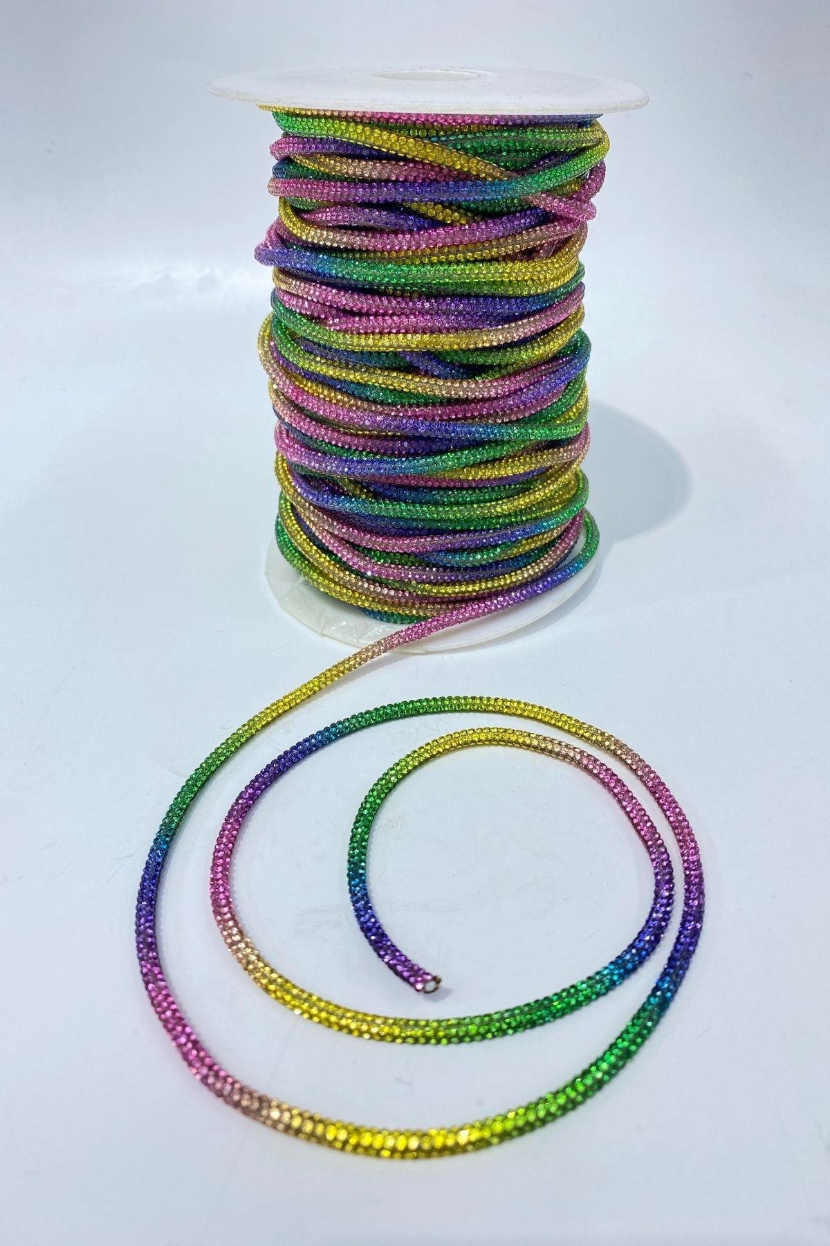 Rengarenk Full Sık Taşlı Boru Şerit Kordon