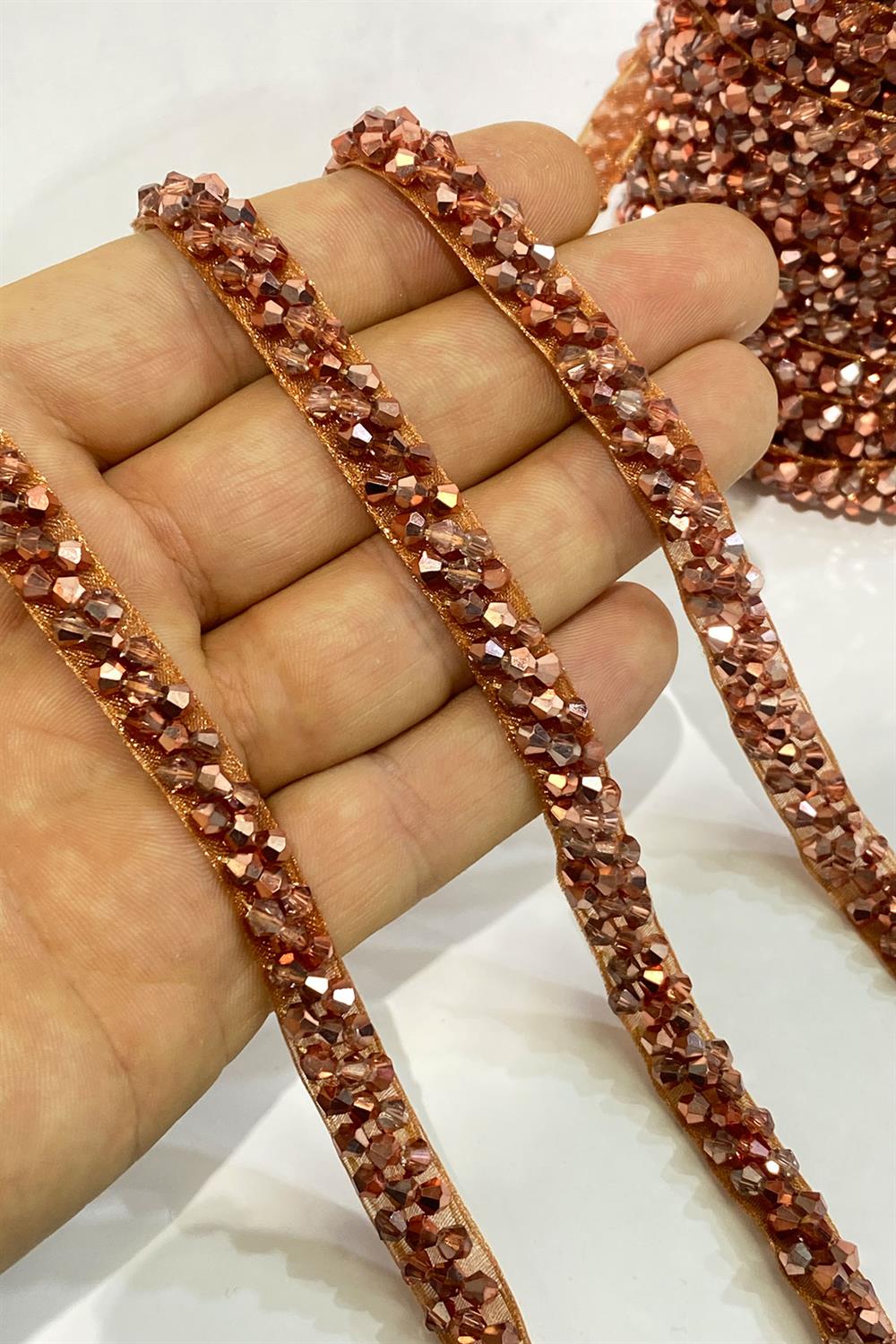 Rose Rengi Kristal Boncuk İşlemeli Şerit