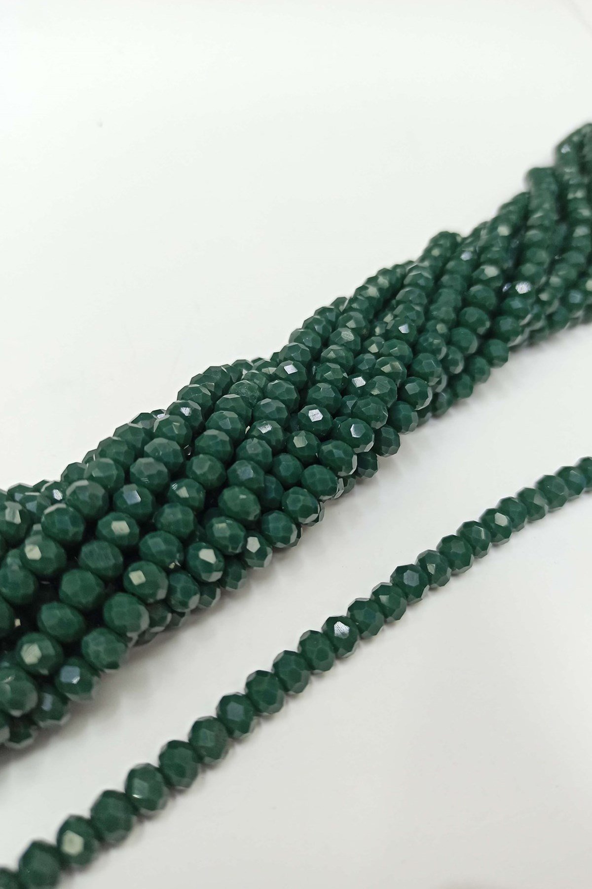 Sade Yeşil Kristal Boncuk 6 mm