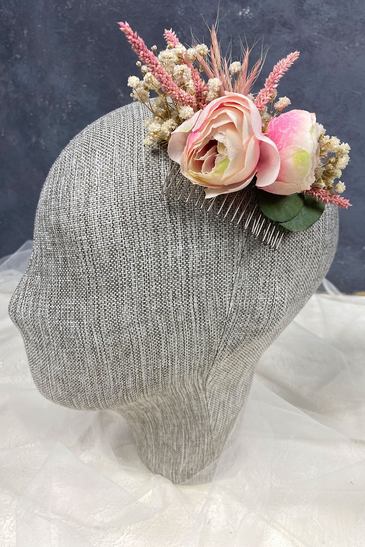 Şakayık Çiçekli Tasarım Saç Tokası Aksesuar