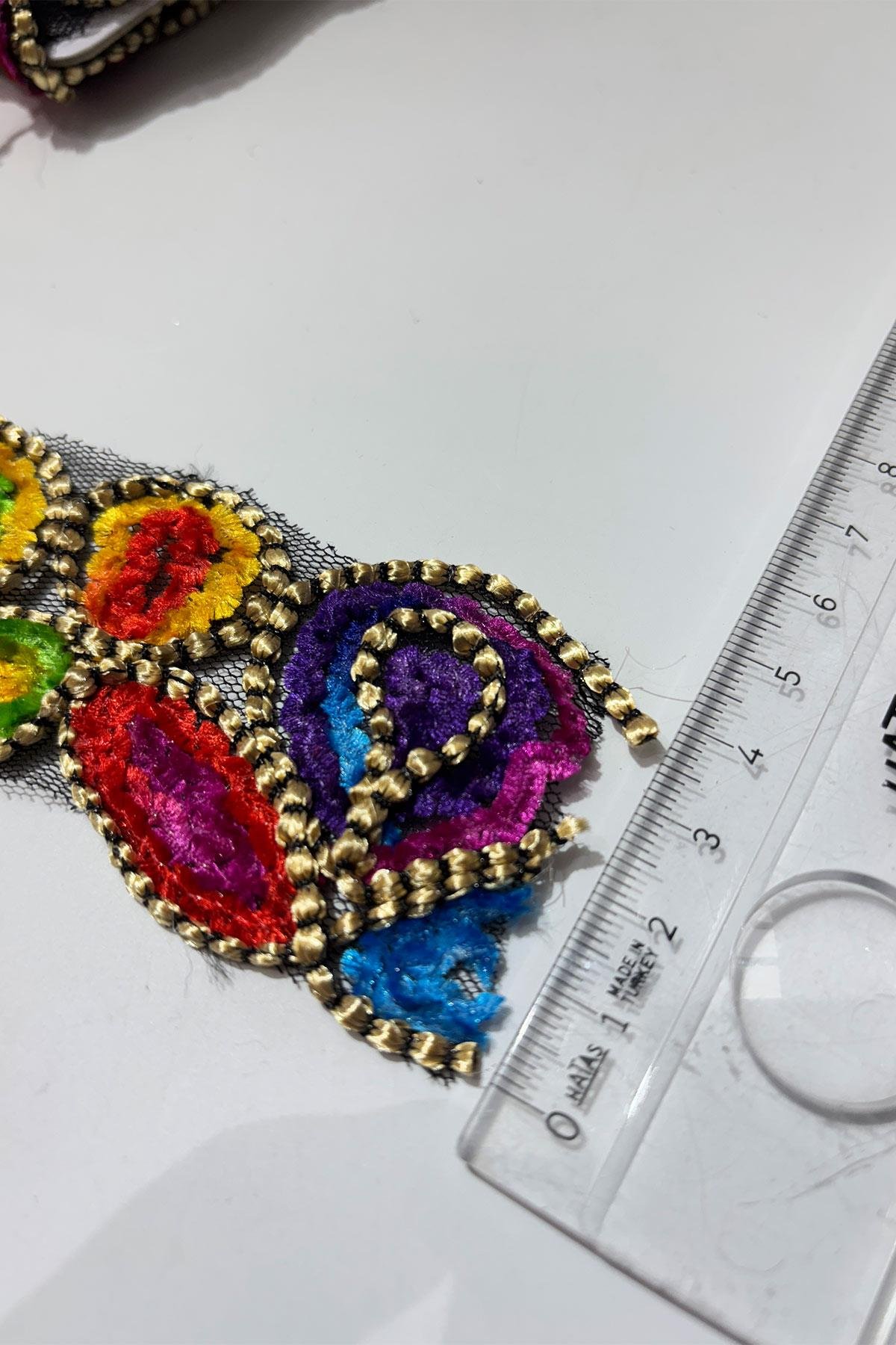 Şal Desenli Antik Şerit Güpür