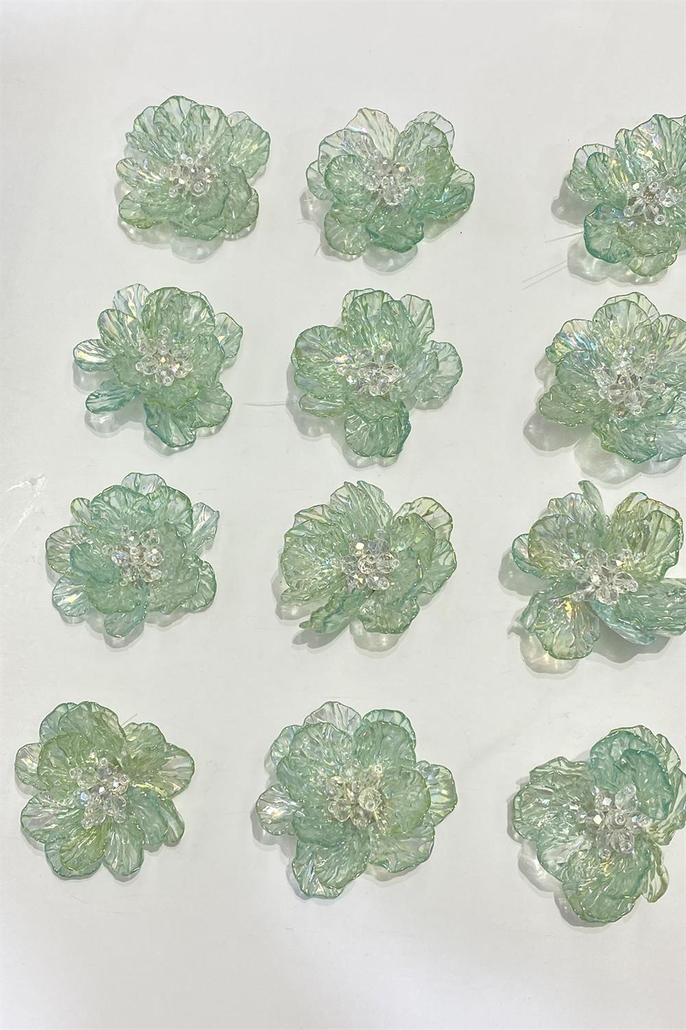 Sedef Yapraklı Kristal Boncuklu İncili Broş