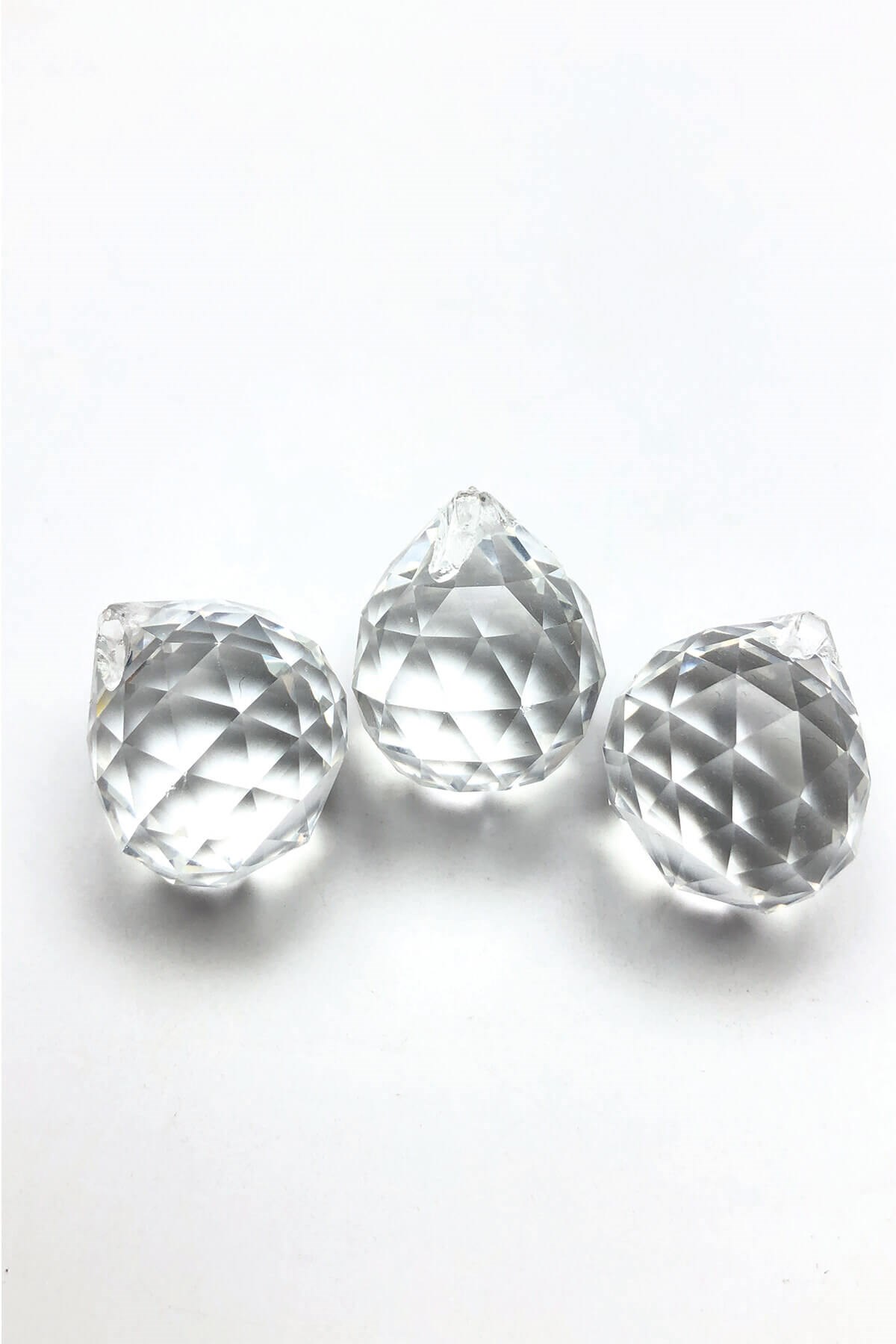 Şeffaf Avize Taşı Damla Boncuk 1 Adet