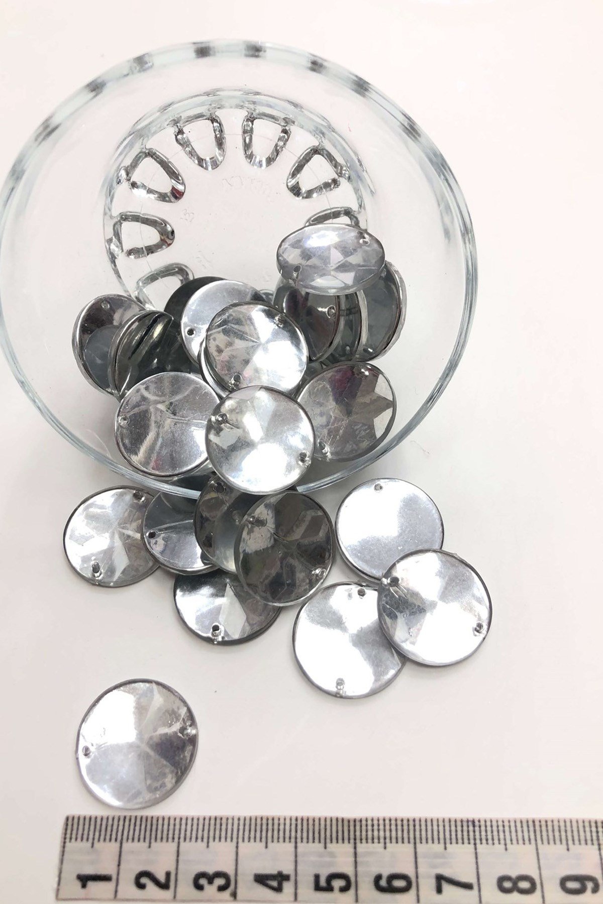 Şeffaf Yuvarlak Plastik Dikme Taş 10 adet 