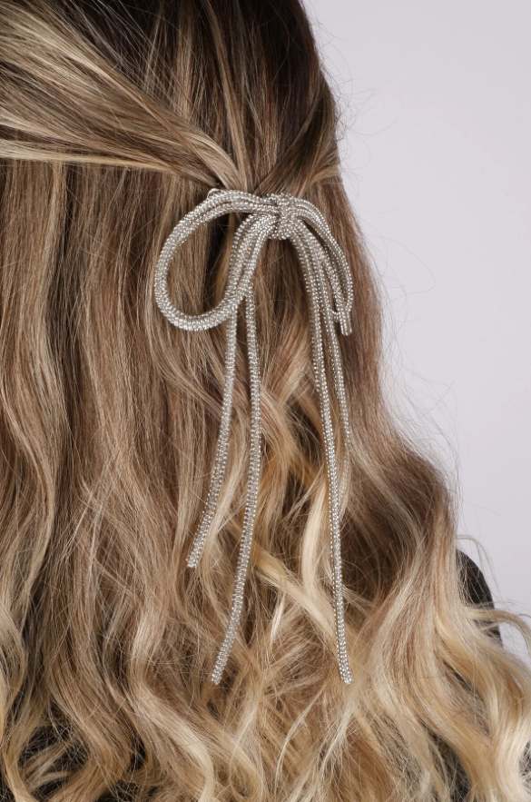 Seyran Taşlı Otomatik Fiyonk Toka Saç Aksesuarı Beyaz