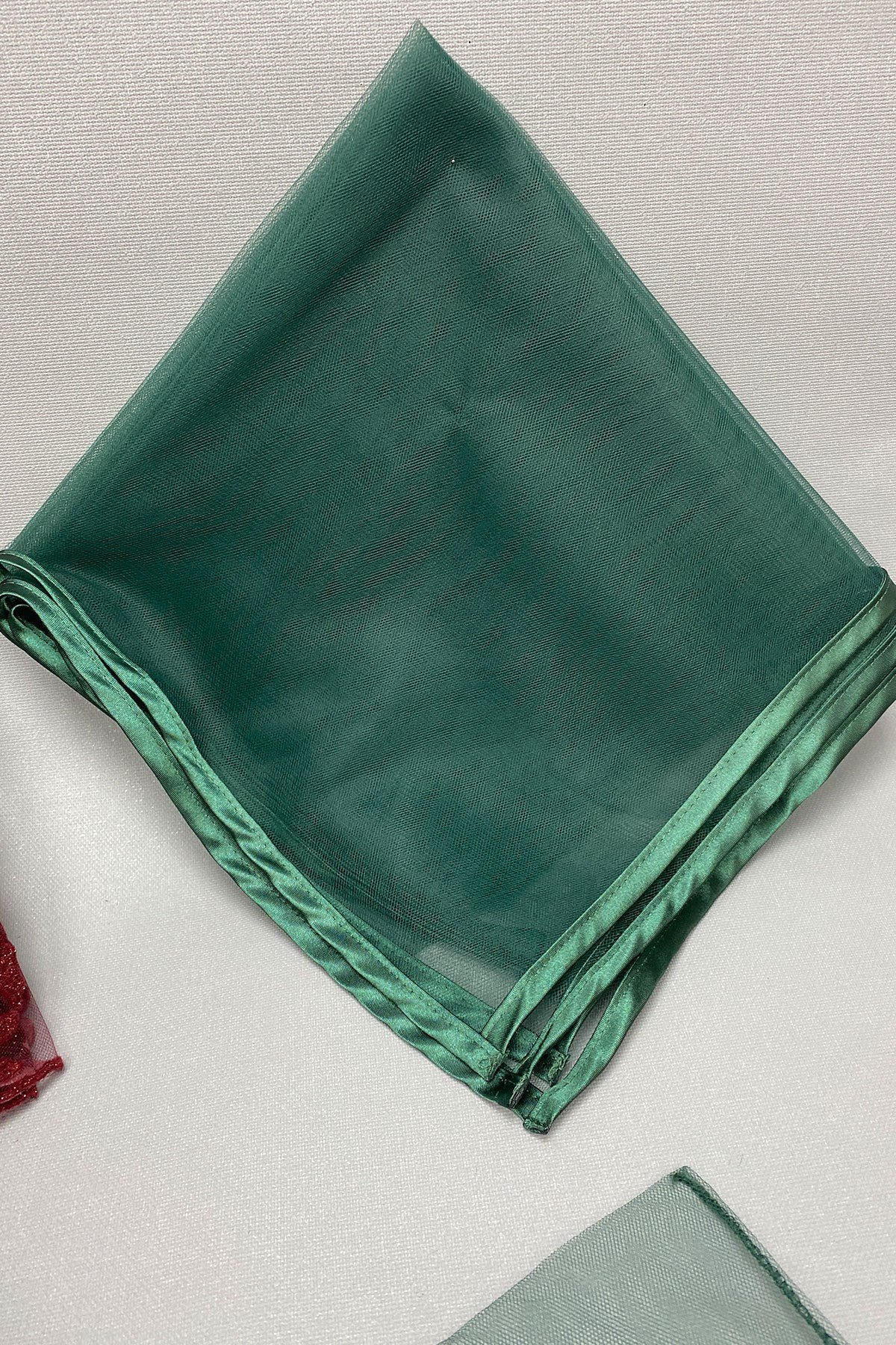 Simli Gelin Yüz Örtüsü ve Biyeli Damat Örtüsü Takı Kurdelesi