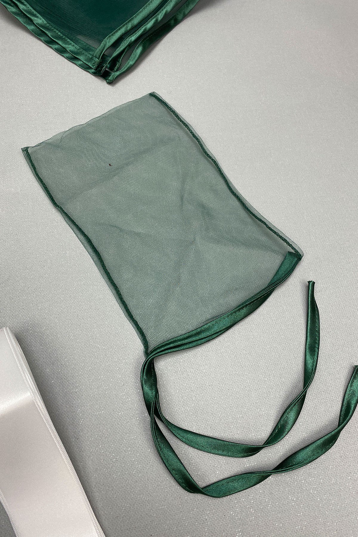 Simli Gelin Yüz Örtüsü ve Biyeli Damat Örtüsü Takı Kurdelesi