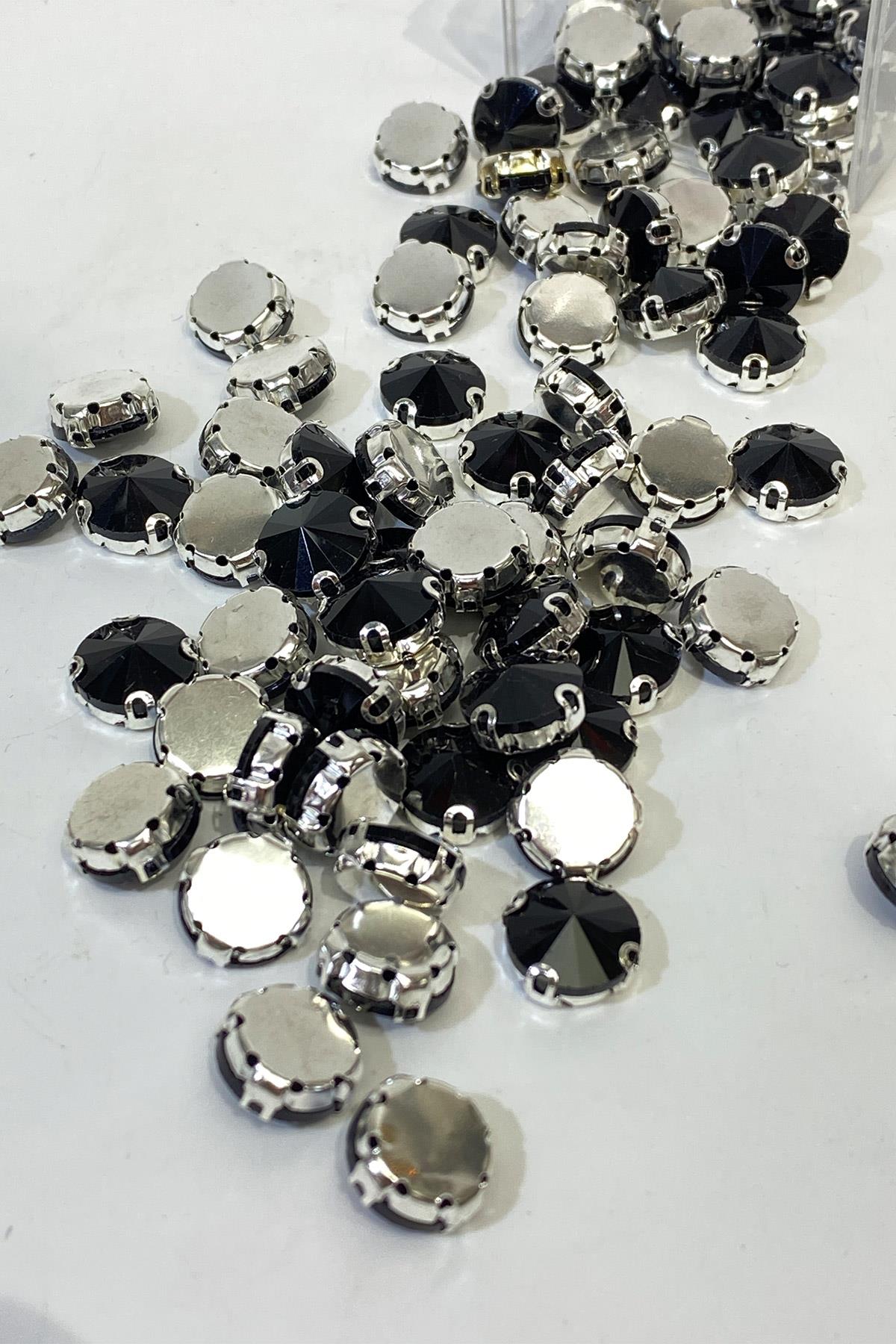 Siyah Metal Kasalı Yuvarlak Beyoğlu Taşı Dikme boncuk 5 Adet