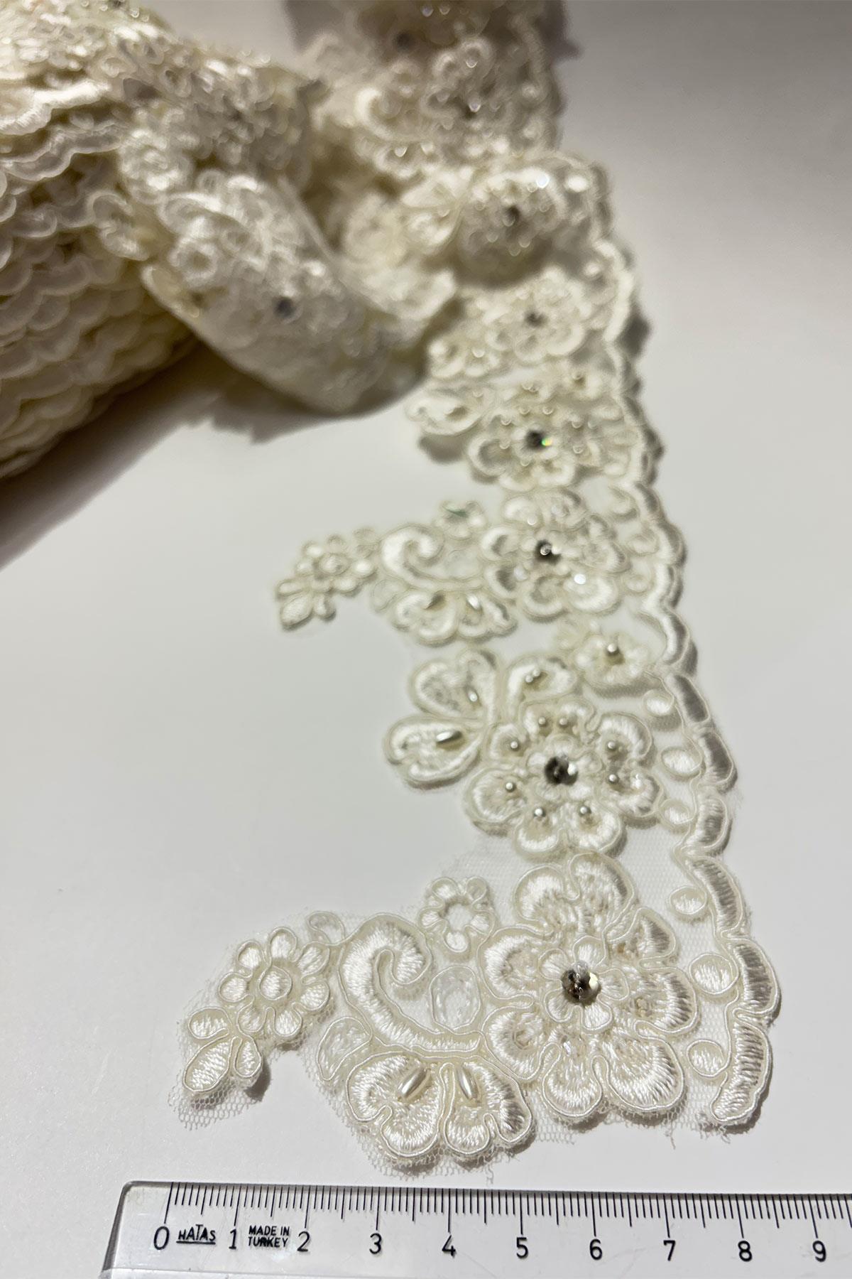 Taşlı Boncuk İşlemeli Kenar Fransız Danteli Güpür