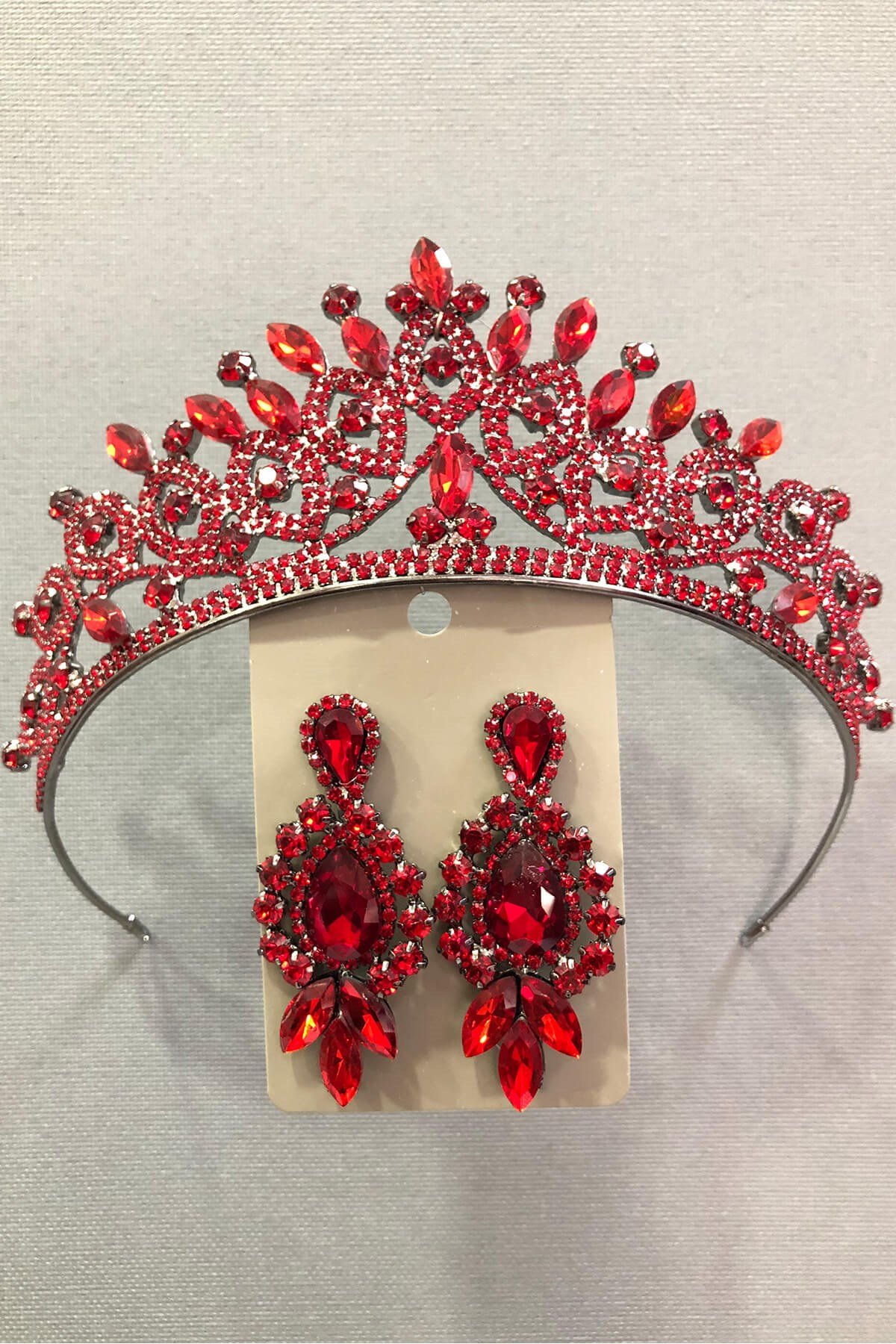 Yakut Rengi Kristal Cam Taşlı Gümüş Rengi Gelin Tacı