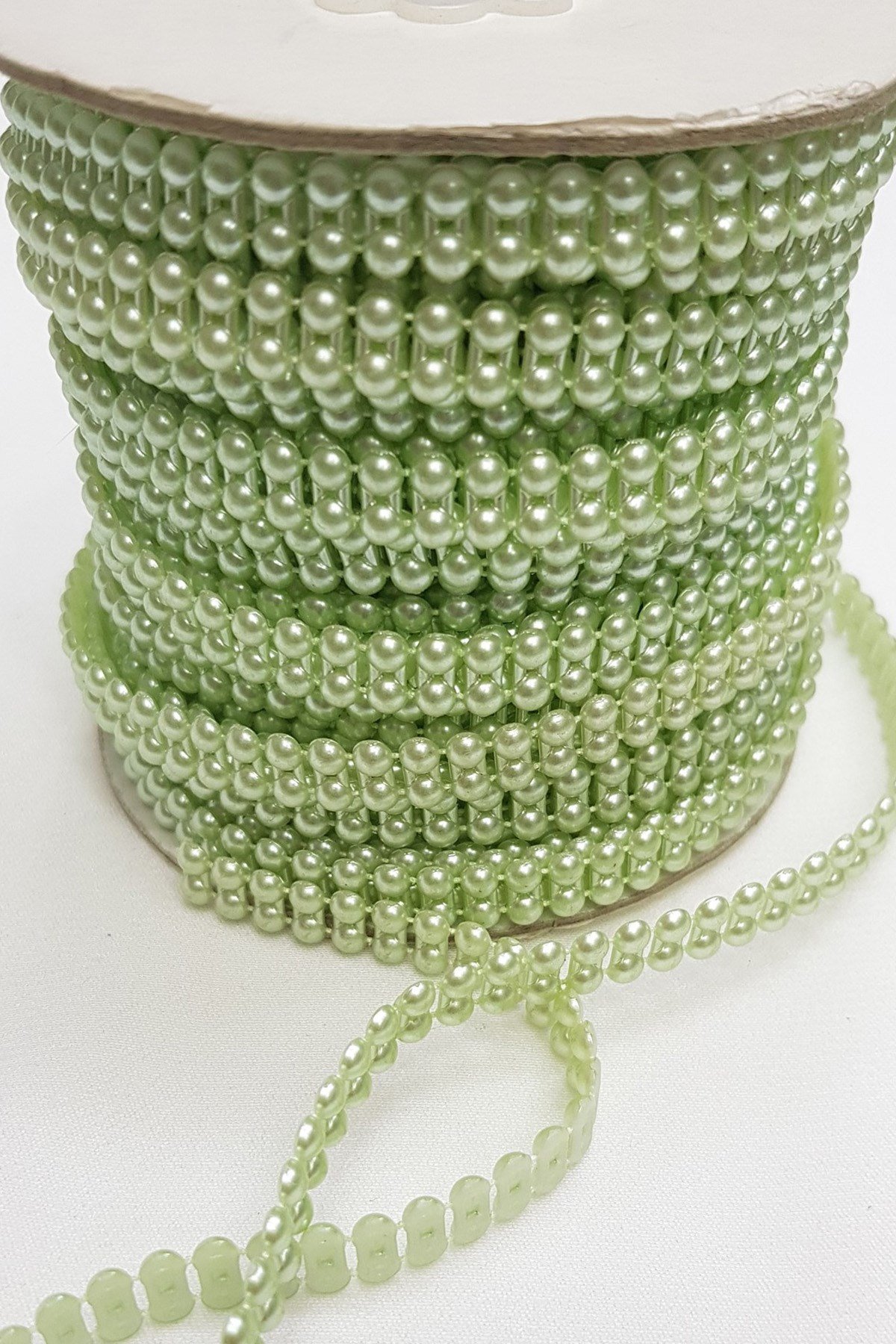 Yeşil Çift Sıra Kesik İnci 4 mm
