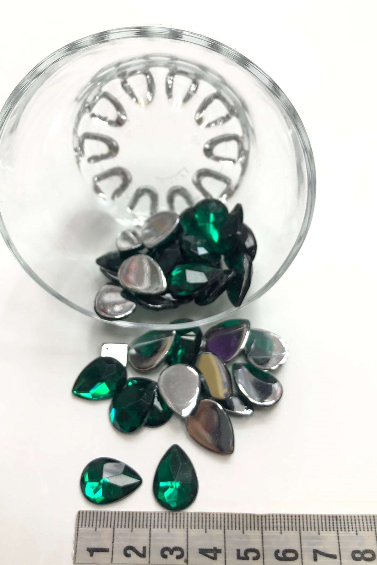 Yeşil Damla Plastik Dikme Taş 20 gr