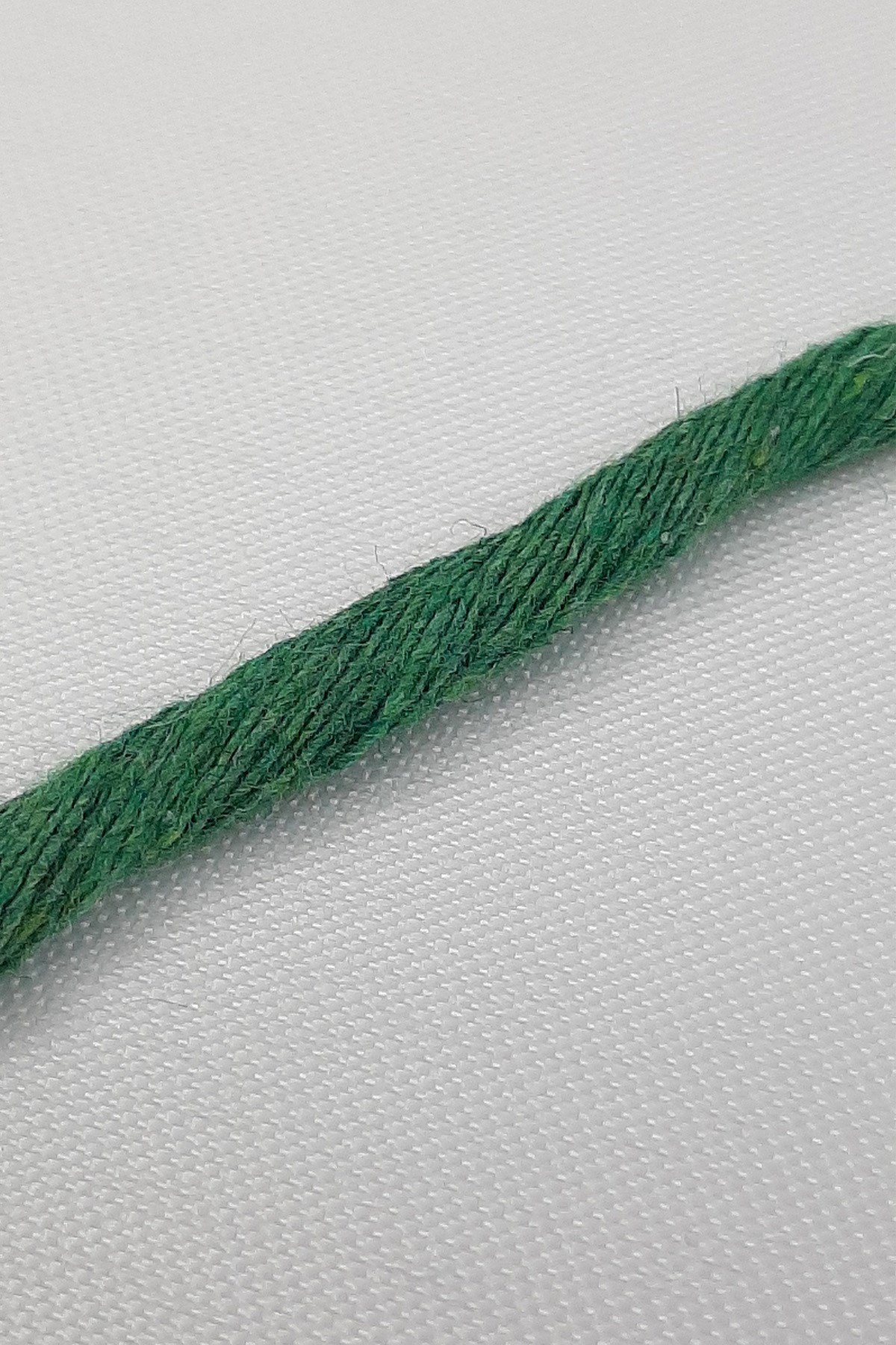 Yeşil İnce Büklüm Makrome