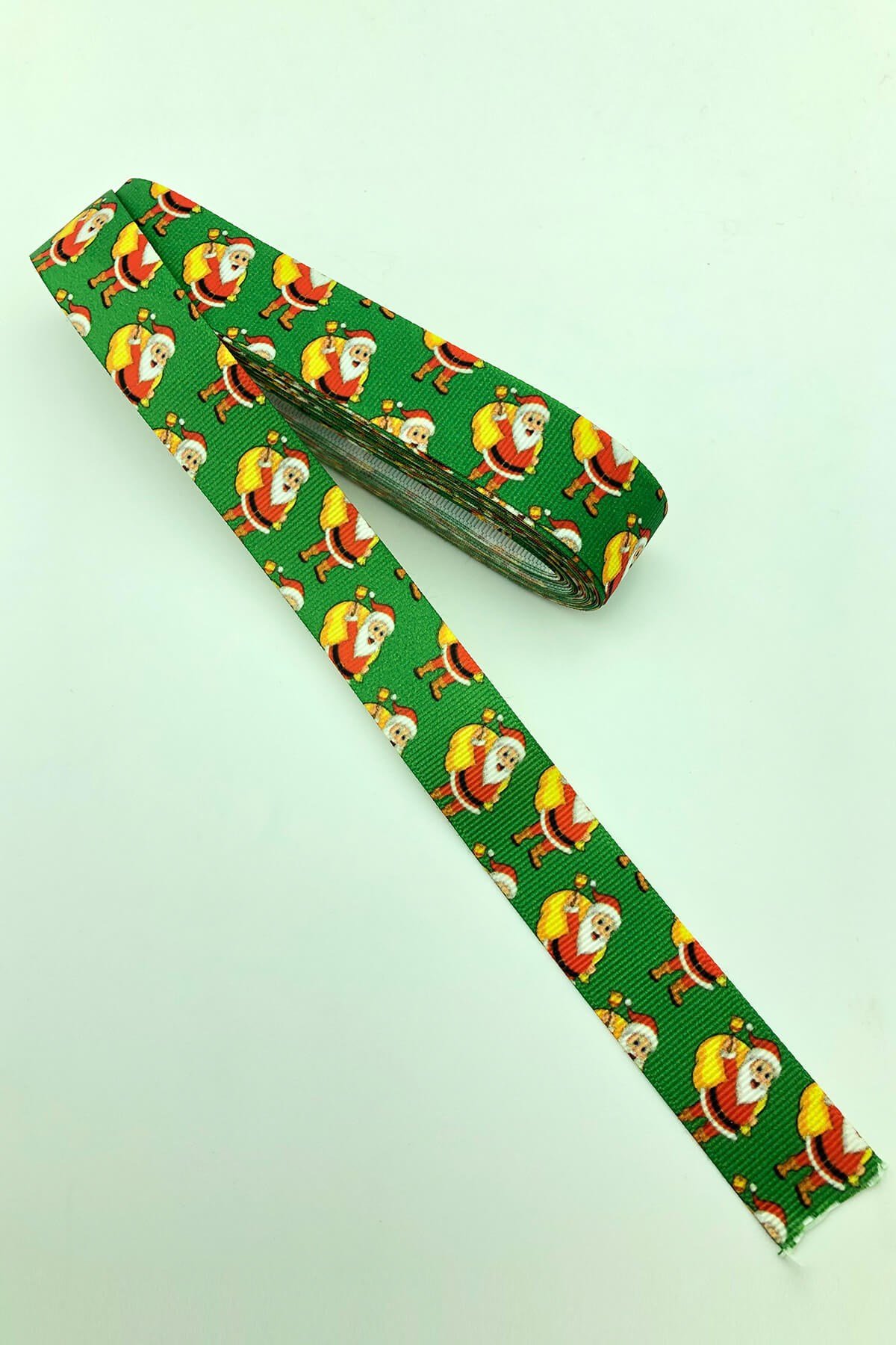 Yeşil Noel Baba Baskılı Yılbaşı Kurdelesi 10 Mt
