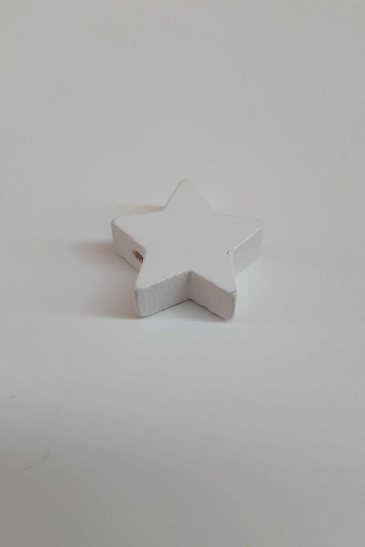 Yıldız Desenli Beyaz Ahşap Boncuk