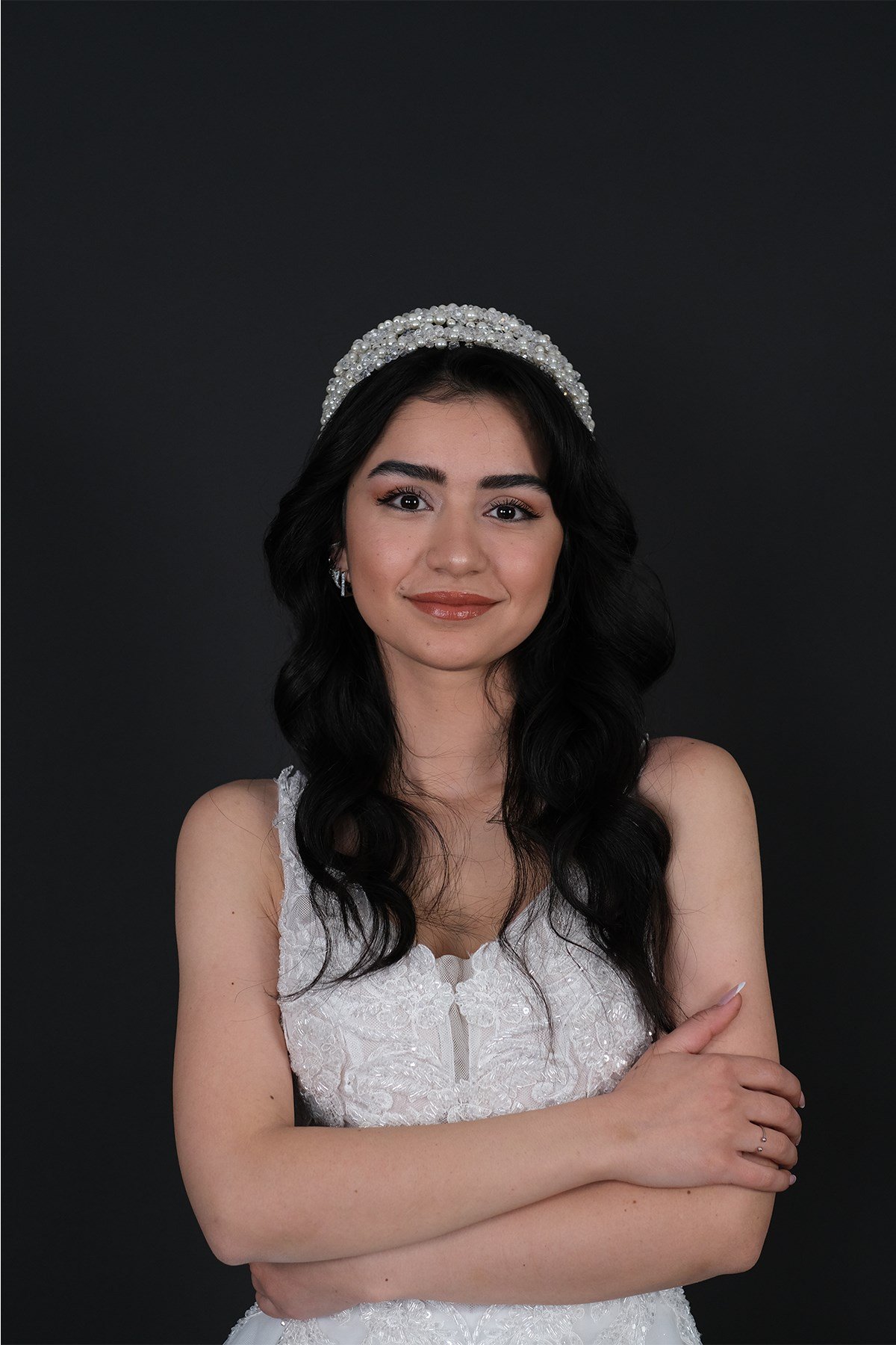 Yoğun İncili Özel Tasarım Çift Sıralı Gelin Tacı