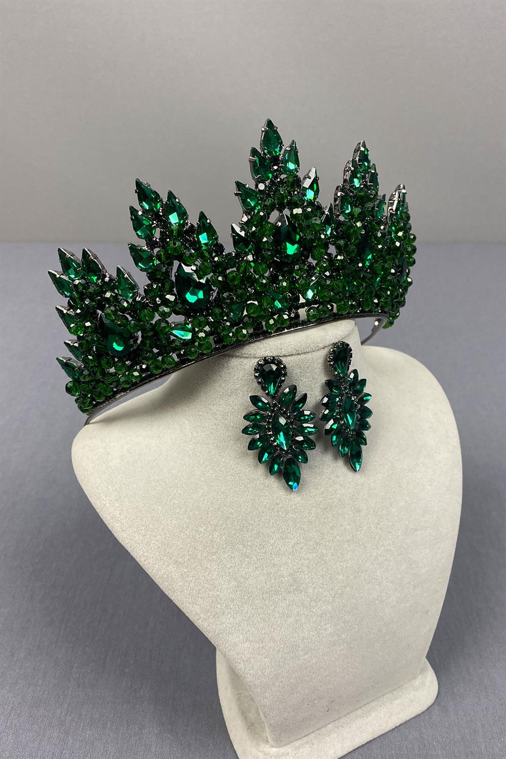 Zümrüt Yeşili Lotus Boncuk İşlemeli Gelin Kına Tacı Ve Mekik Küpe Seti