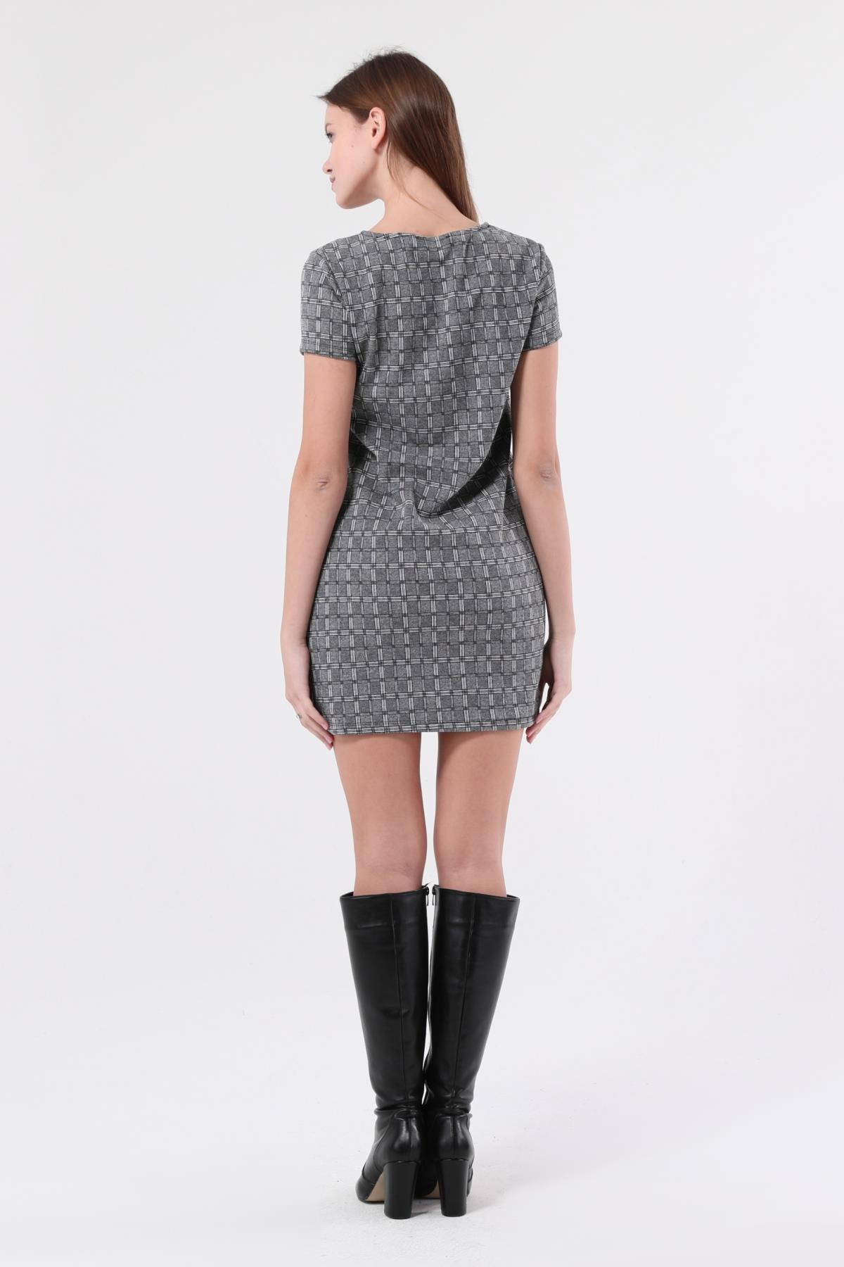 SEZER AKTAŞ ANTRASİT KARELİ MİNİ ELBİSE