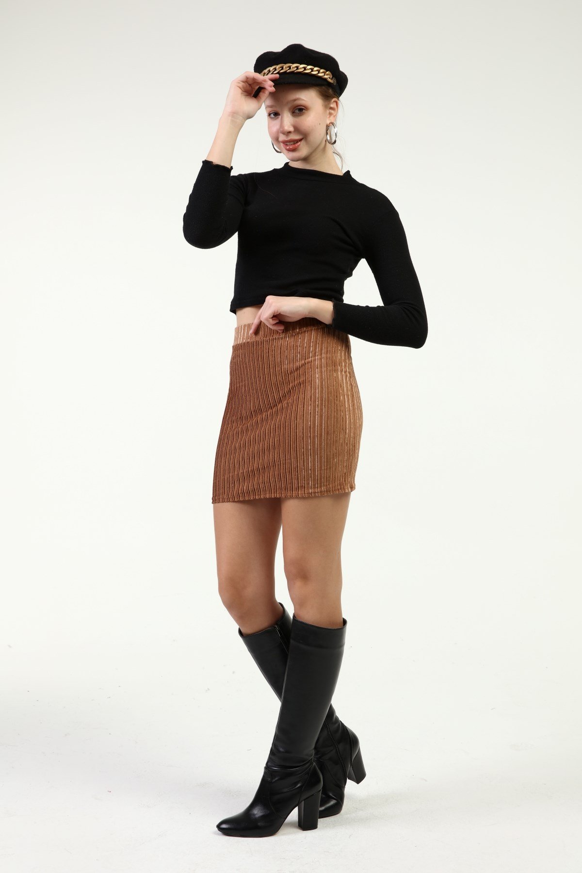 Sezer Aktaş Fitilli Kadife Camel Mini Etek