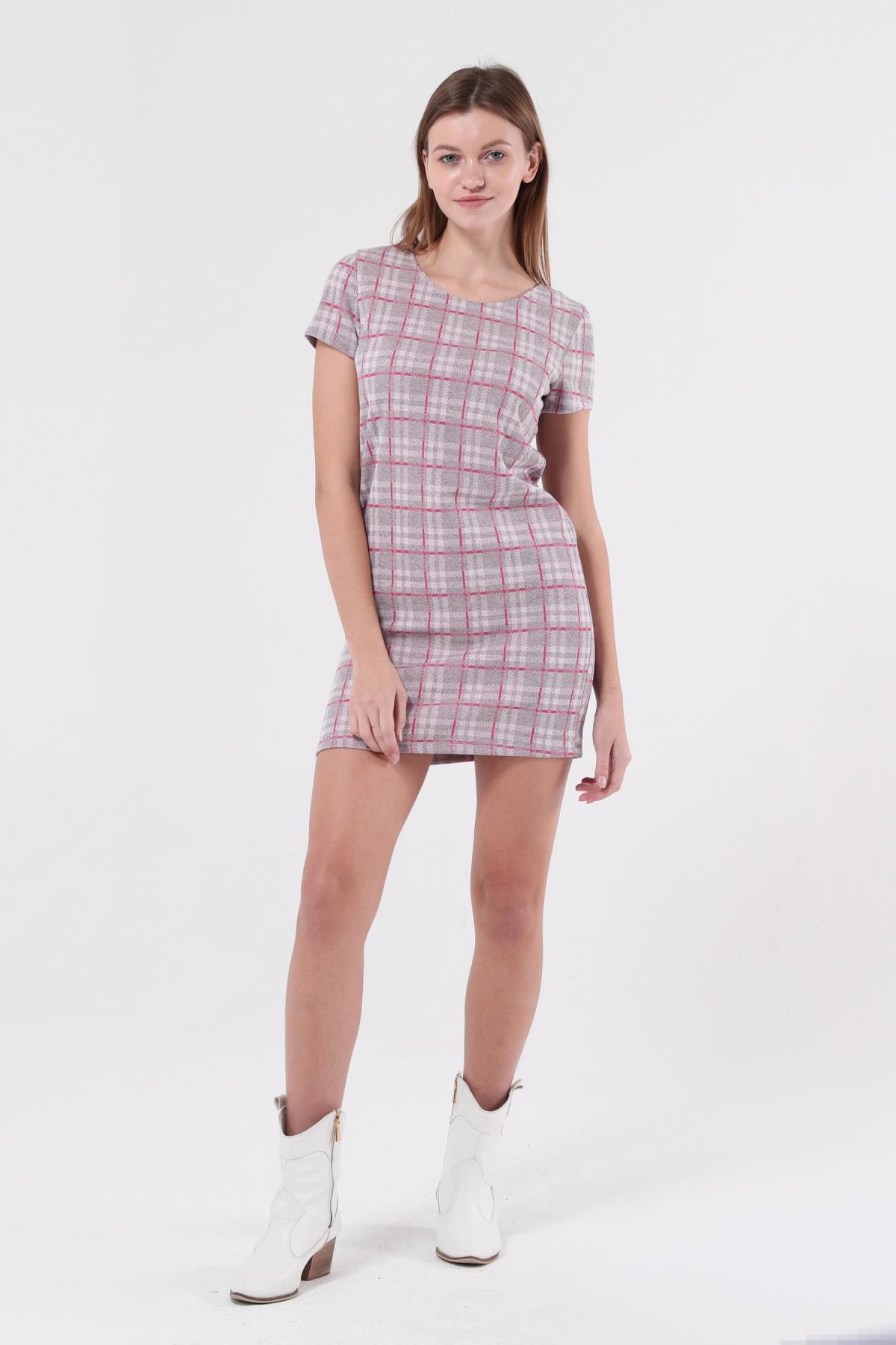 SEZER AKTAŞ PEMBE EKOSELİ MİNİ ELBİSE