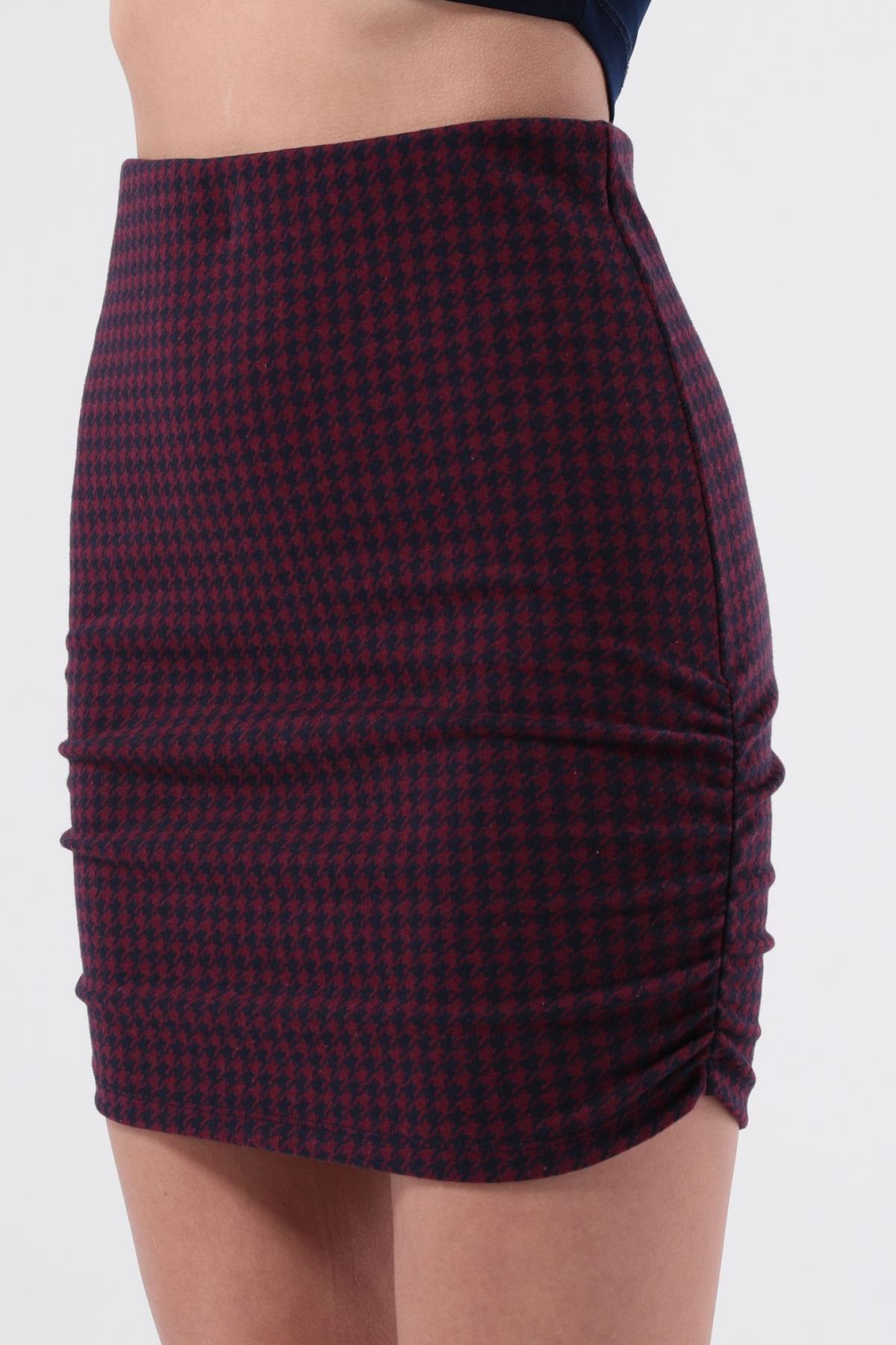 SEZER AKTAŞ YANI BÜZGÜLÜ LACİVERT KAZAYAĞI MİNİ ETEK