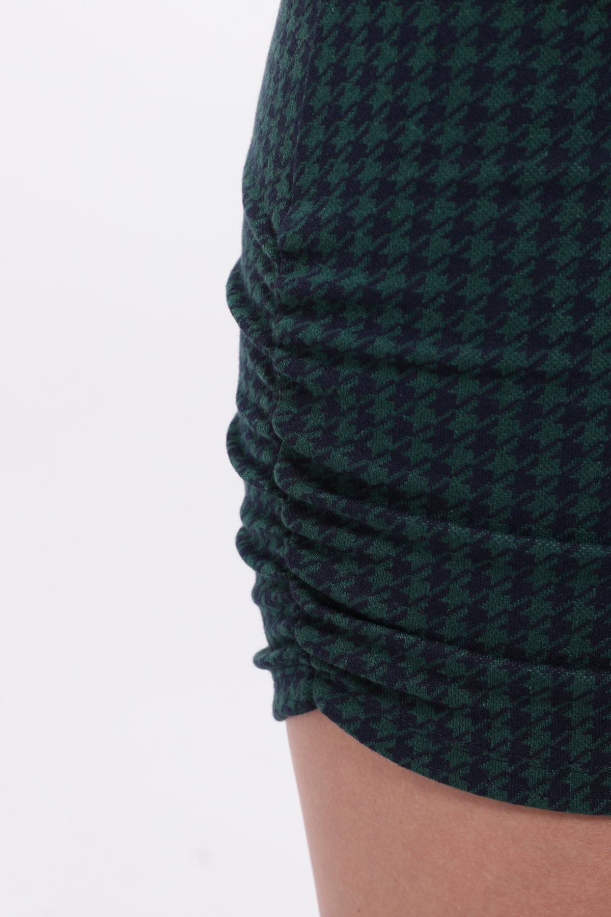 SEZER AKTAŞ YANI BÜZGÜLÜ YEŞİL KAZAYAĞI MİNİ ETEK