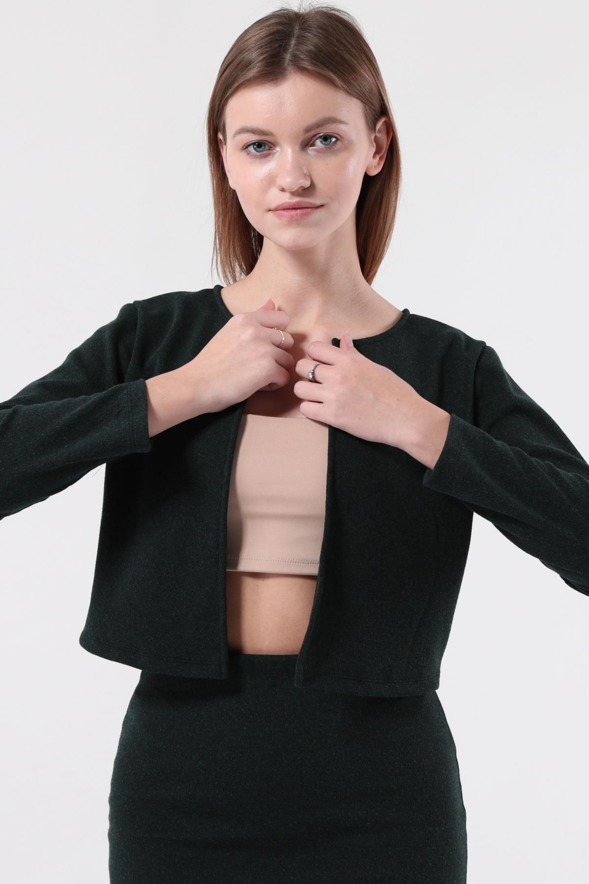 SEZER AKTAŞ YEŞİL CEKET ETEK TAKIM