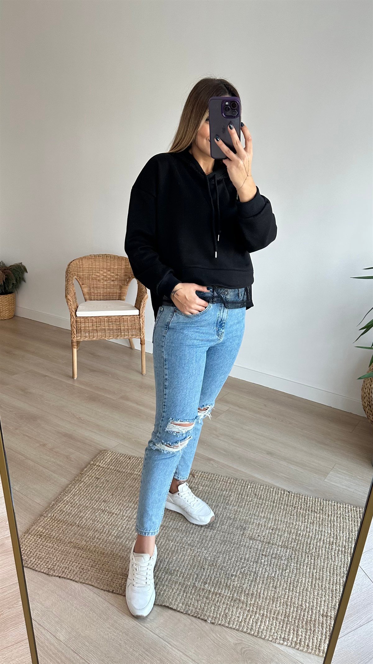 File Detaylı Siyah Sweatshirt