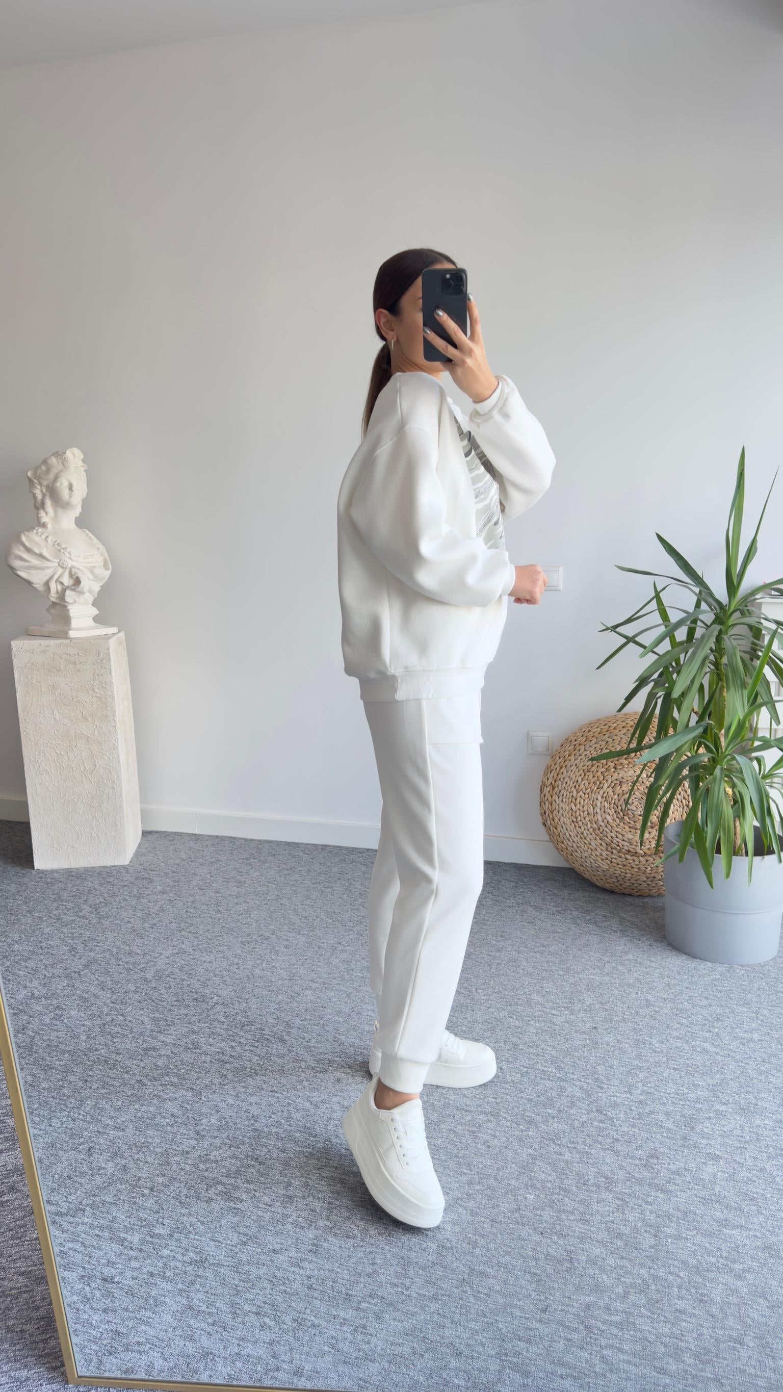 Mels Taşlı Ve Zebra Desen Beyaz Sweat