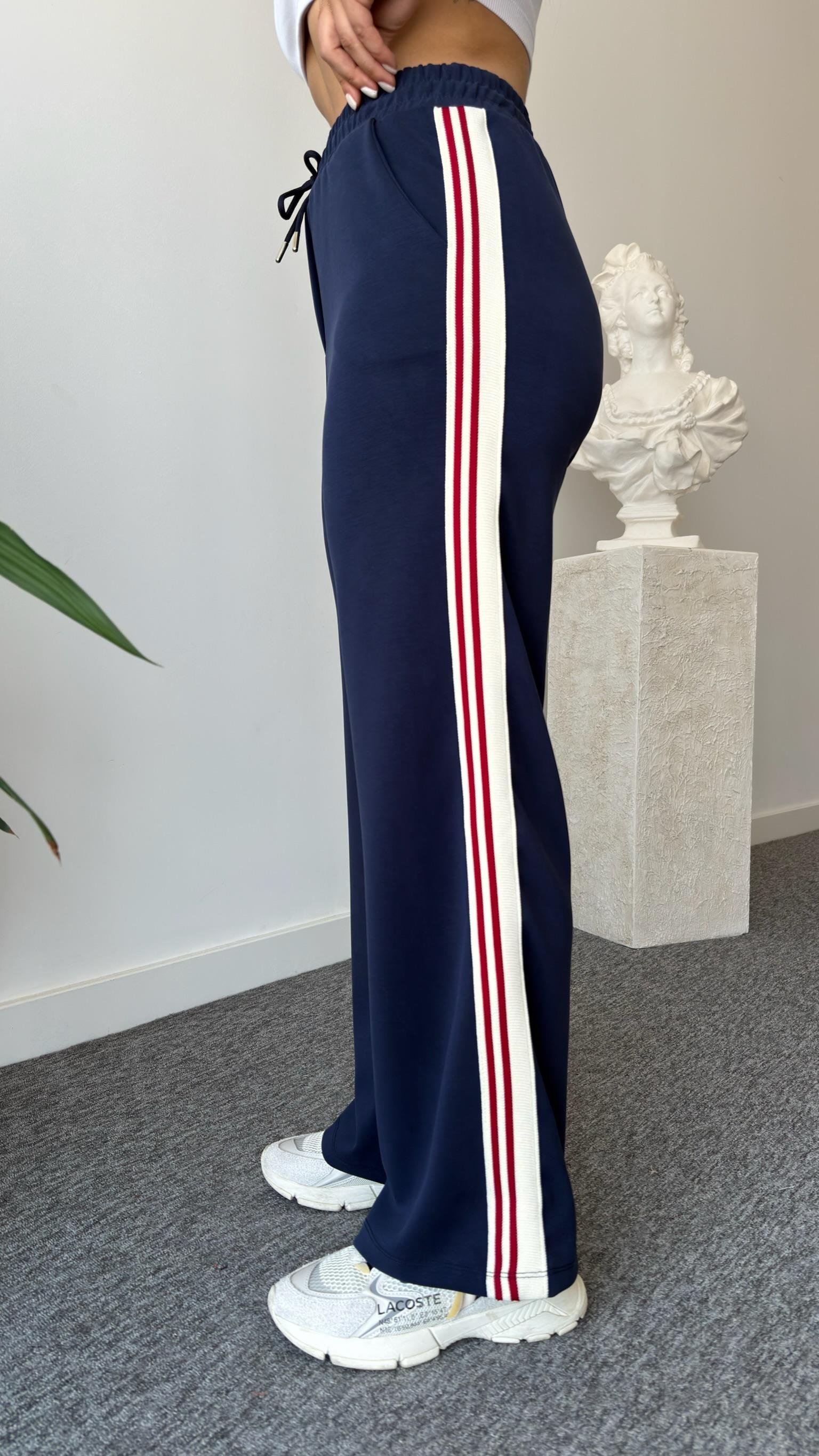 Lacivert Luga Şeritli Premium Modal Takım