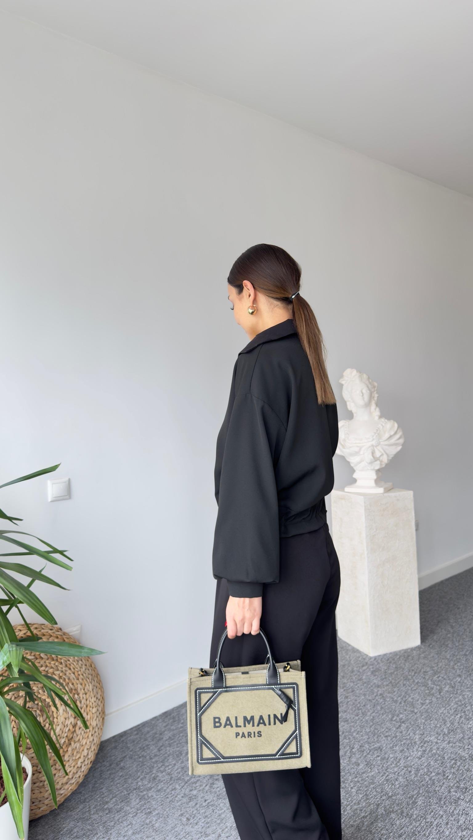 Marka Model Gömlek Yaka Siyah Sweat